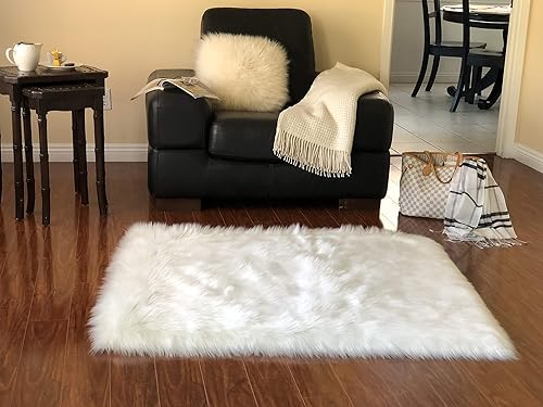 Miniatura 6 de LAMBZY Alfombra cuadrada de piel de oveja sintética, súper suave, hipoalergénica, de pelo de felpa de primera calidad (18 pulgadas, 17.7 x 17.7 in,