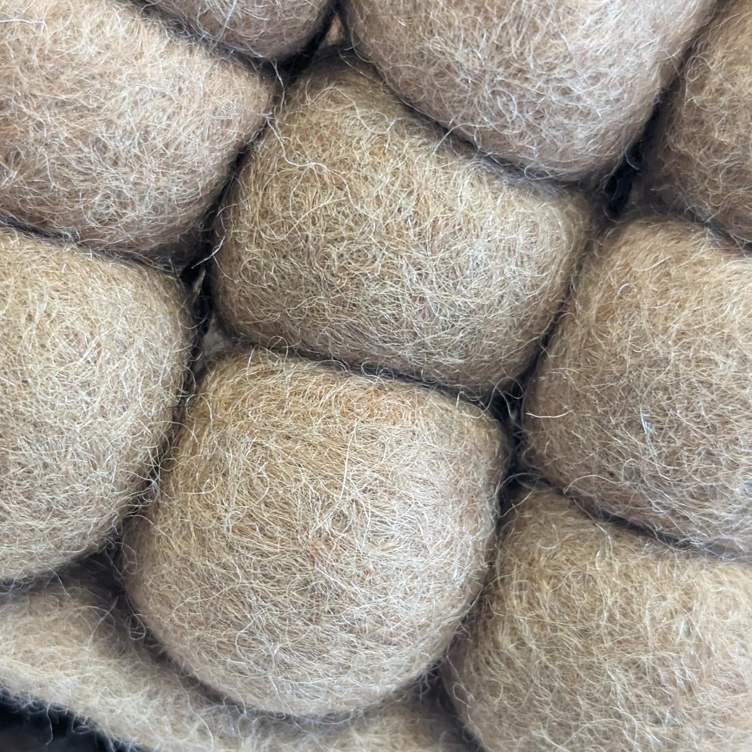 Juego de 2 cestas de almacenamiento de fieltro, cestas cuadradas hechas a mano, comercio justo, decoración sostenible de fieltro, apilable, organizador, organizador multiusos para habitación infantil,