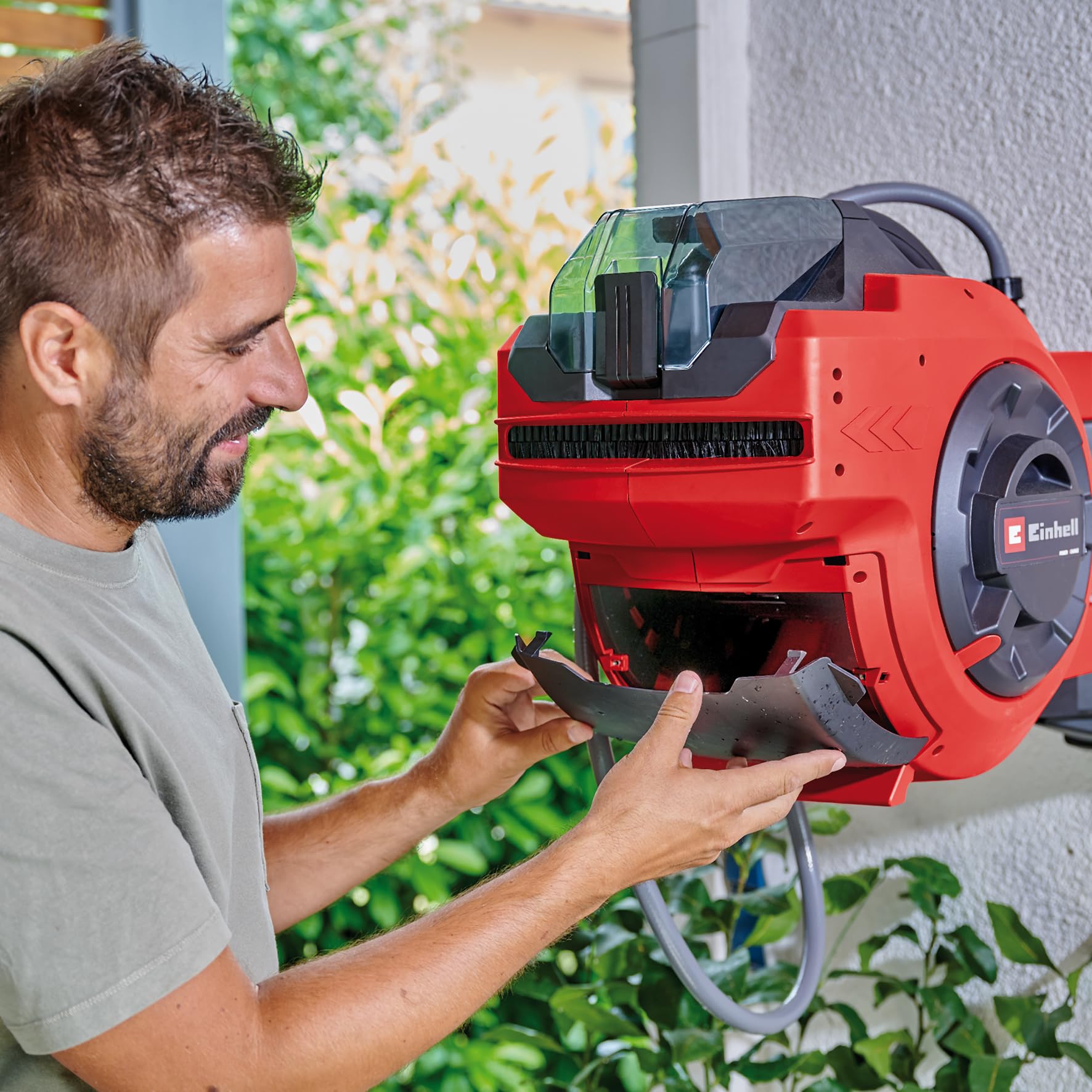 Einhell Tamburo avvolgitubo a batteria GE-HR 18/30 WH Li-Solo (18 V, avvolgitubo automatico, orientabile a 180°, supporto a parete, tubo di collegamento da 1,5 m, senza batteria e senza tubo)