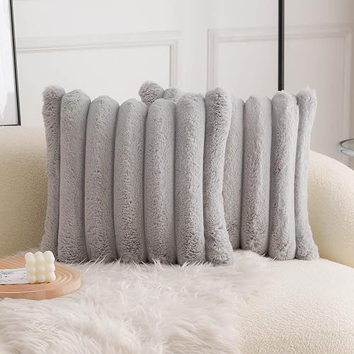 Neelvin Fundas de Almohada Decorativas de Piel Sintética Gris Acogedoras Suaves a Rayas 16x16 pulgadas Juego de 2, Funda de Almohada de Terciopelo