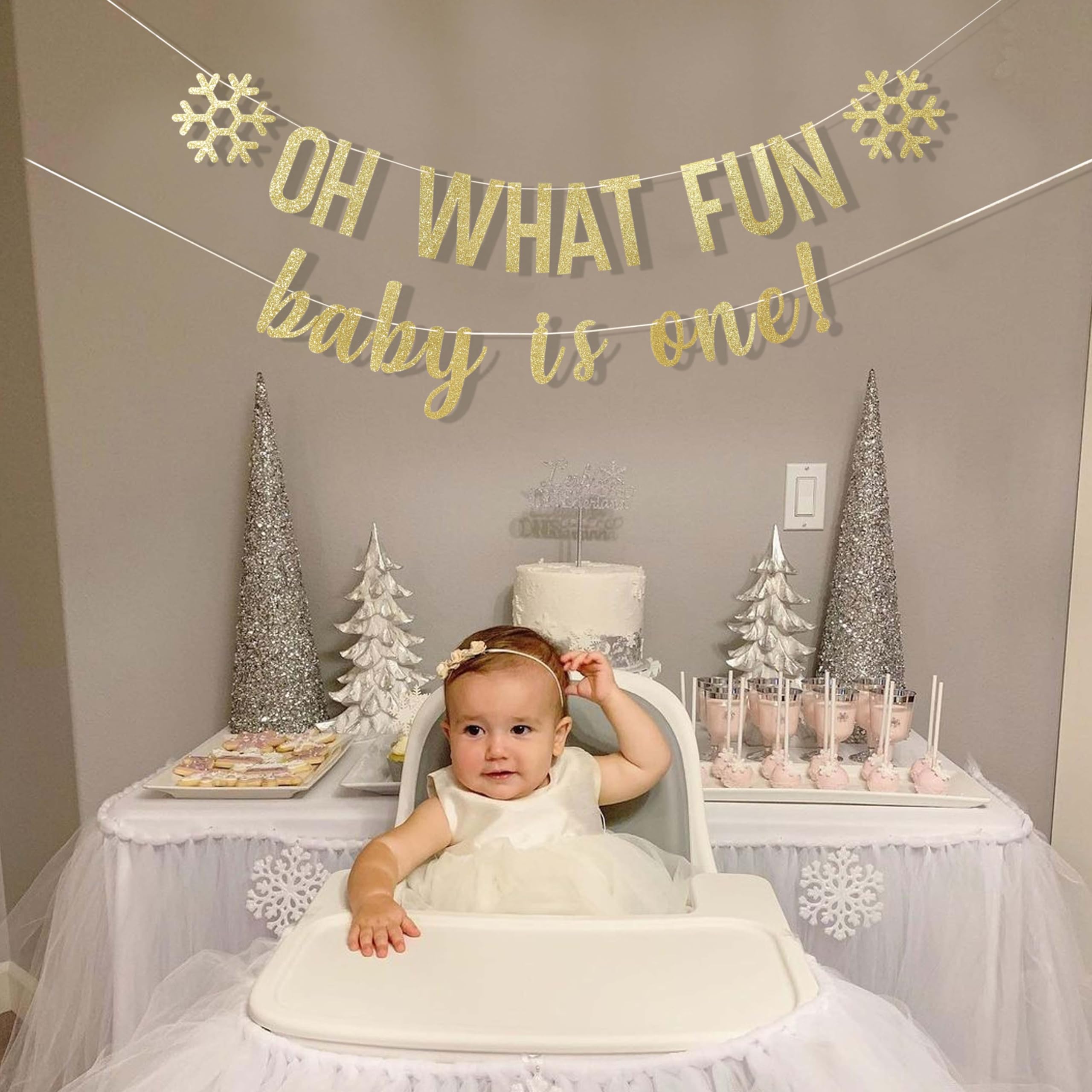 'Oh What Fun It Is To Be One' Banner - Pre-Strung Glitter Banner For First Birthday & Christmas