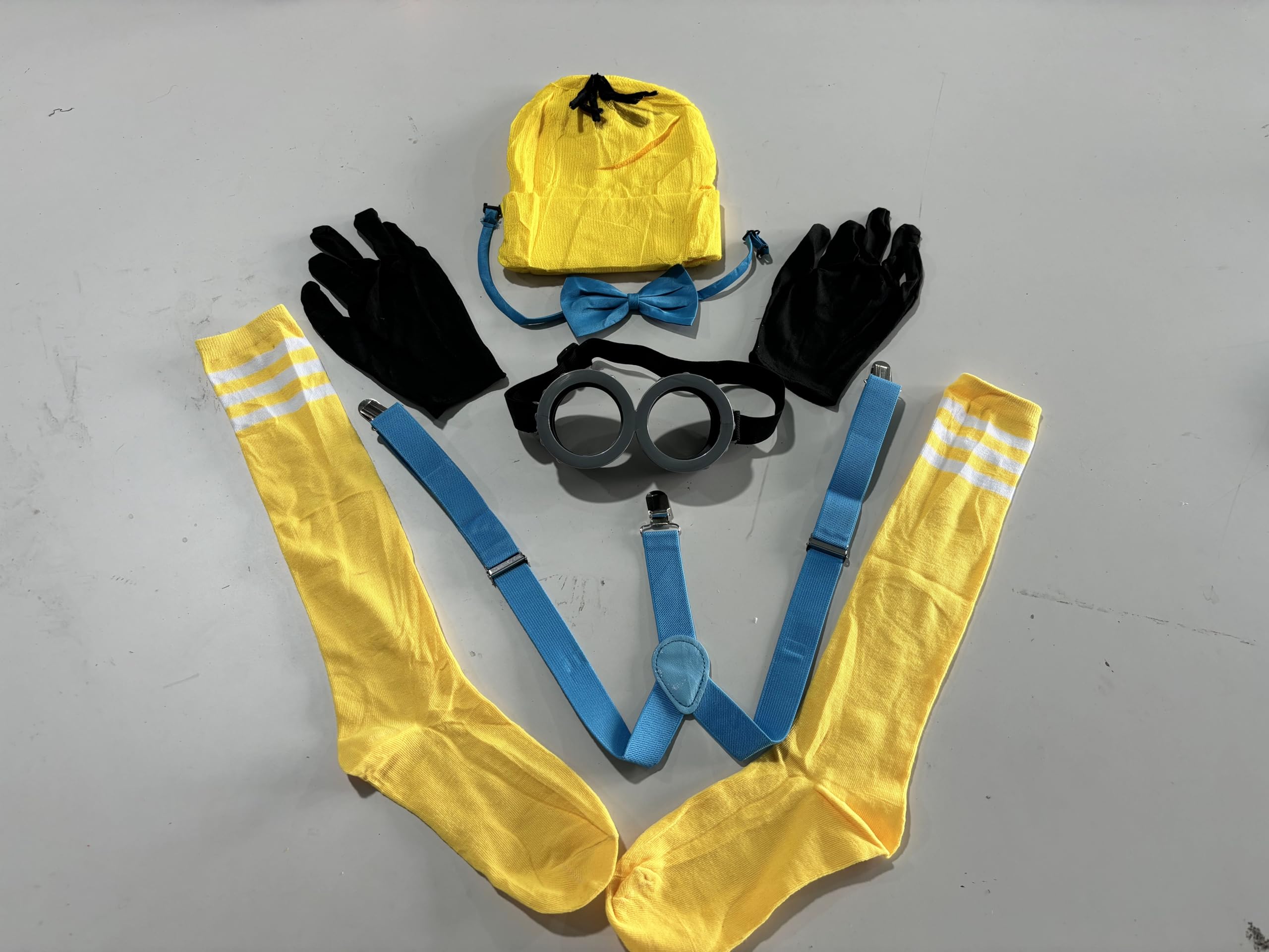 EWRGIJ Costume Accessory, Halloween Costume, 11 Pcs Accessories Steampunk Goggles, Yellow Beanie, Black Gloves, Suspenders and Blue Tutu, Cute Funny for Cosplay Party(11pcs yellow)