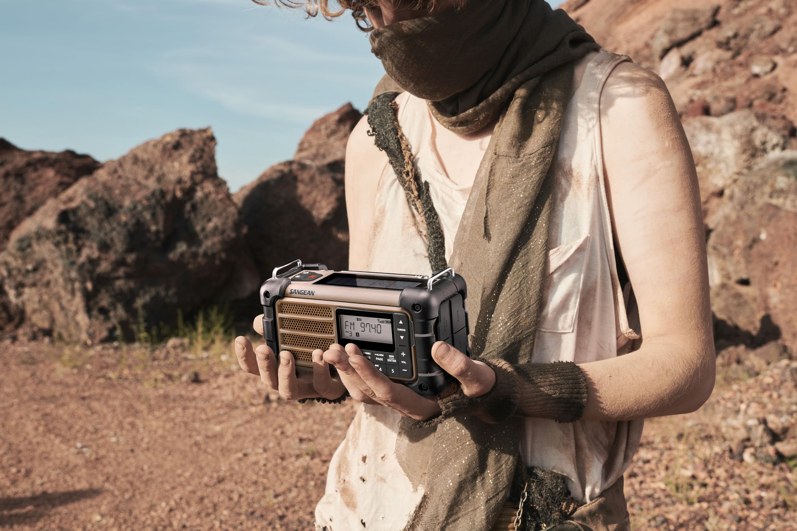 Sangean MMR-99 Radio d'extérieur FM Radio d'urgence, Bluetooth Panneau Solaire, protégé Contre Les Projections d'eau, é