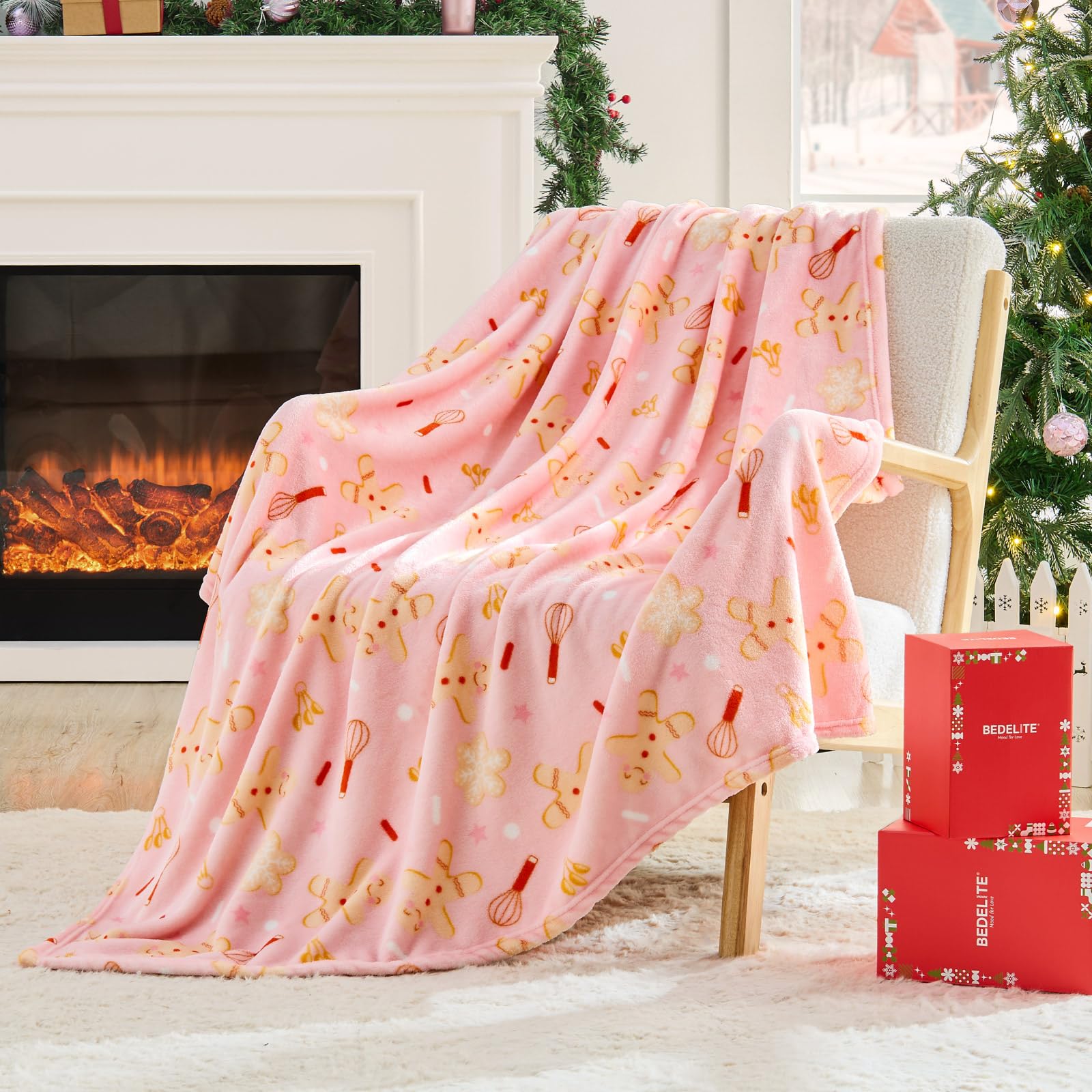 BEDELITE Twin Blanket for Couch &amp; Bed – Cute Holiday Throw Blanket with Gingerbread Man Pattern for Girls &amp; Teens, Soft Fleece for Couch &amp; Bed, Festive Home Décor Gift, 60x80