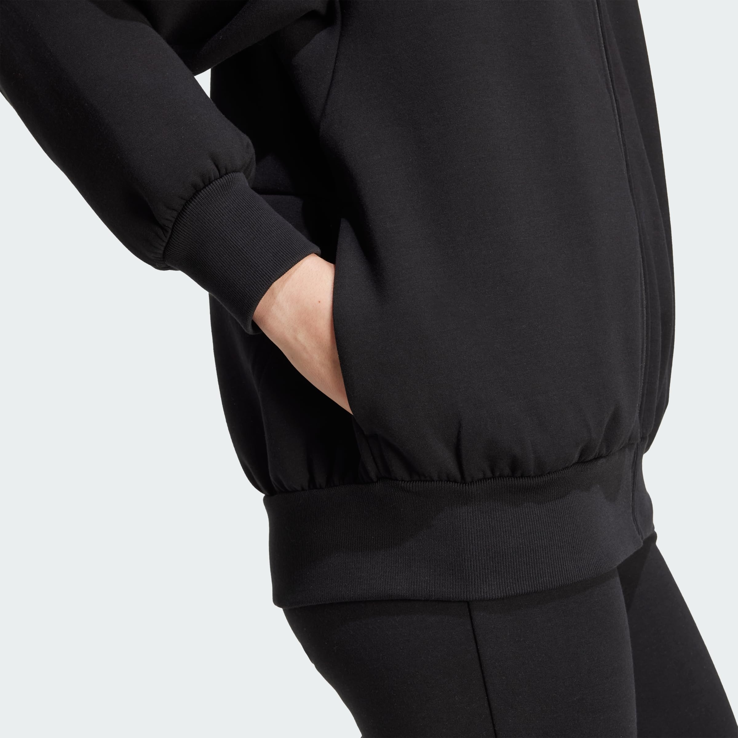 adidas Góra Kobiety Soft Lux Loose Full-zip (1 w zestawie)