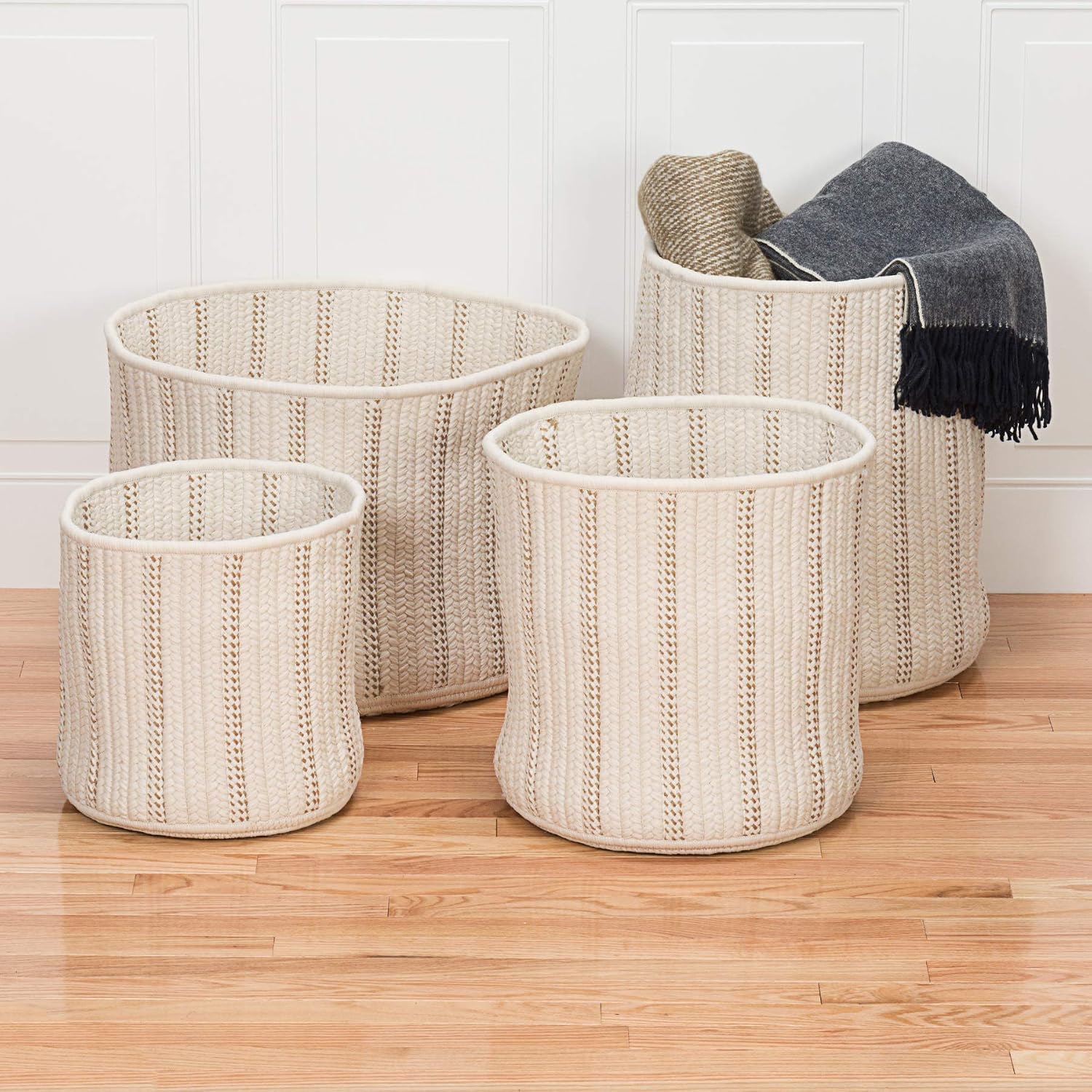 Essentia Basket - White 16"x16"x18"