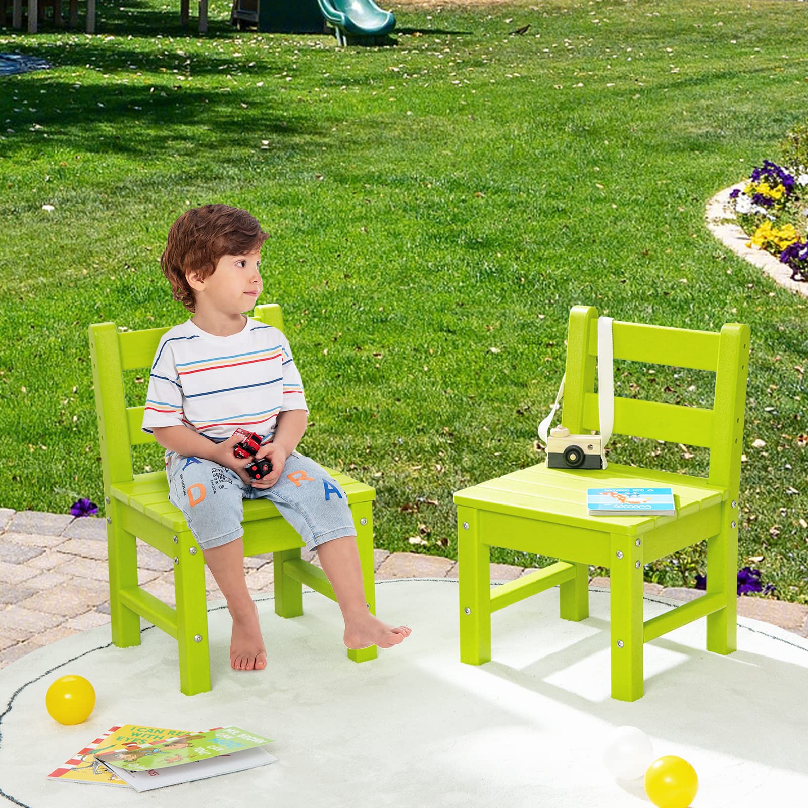 Kindermeubelset Met Tafel En 2 Stoelen Met Blokken Voor Het Bouwen Van Een Speelcentrum 1796866 Kindermeubelset Met Tafel En 2 Stoelen Met Blokken Voor Het Bouwen Van Een Speelcentrum 1796866