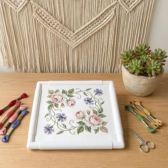 HAND U JOURNEY 2 Sets Universal Plastic Clip Frames