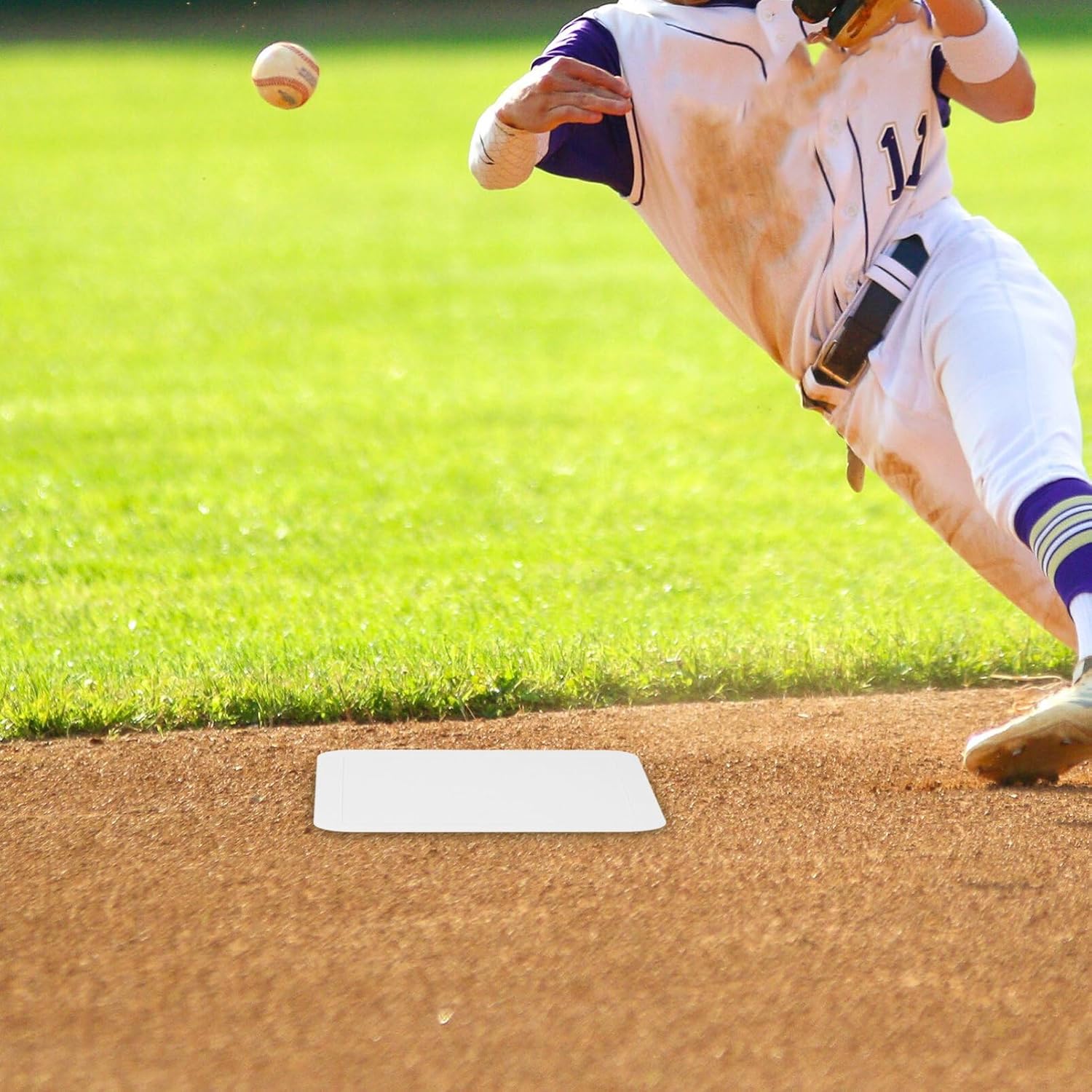 Yardwe 5pcs Rubber Baseball Plate Non-Slip Bases for Softball Baseball Practice for School Gym Classes and Outdoor Games