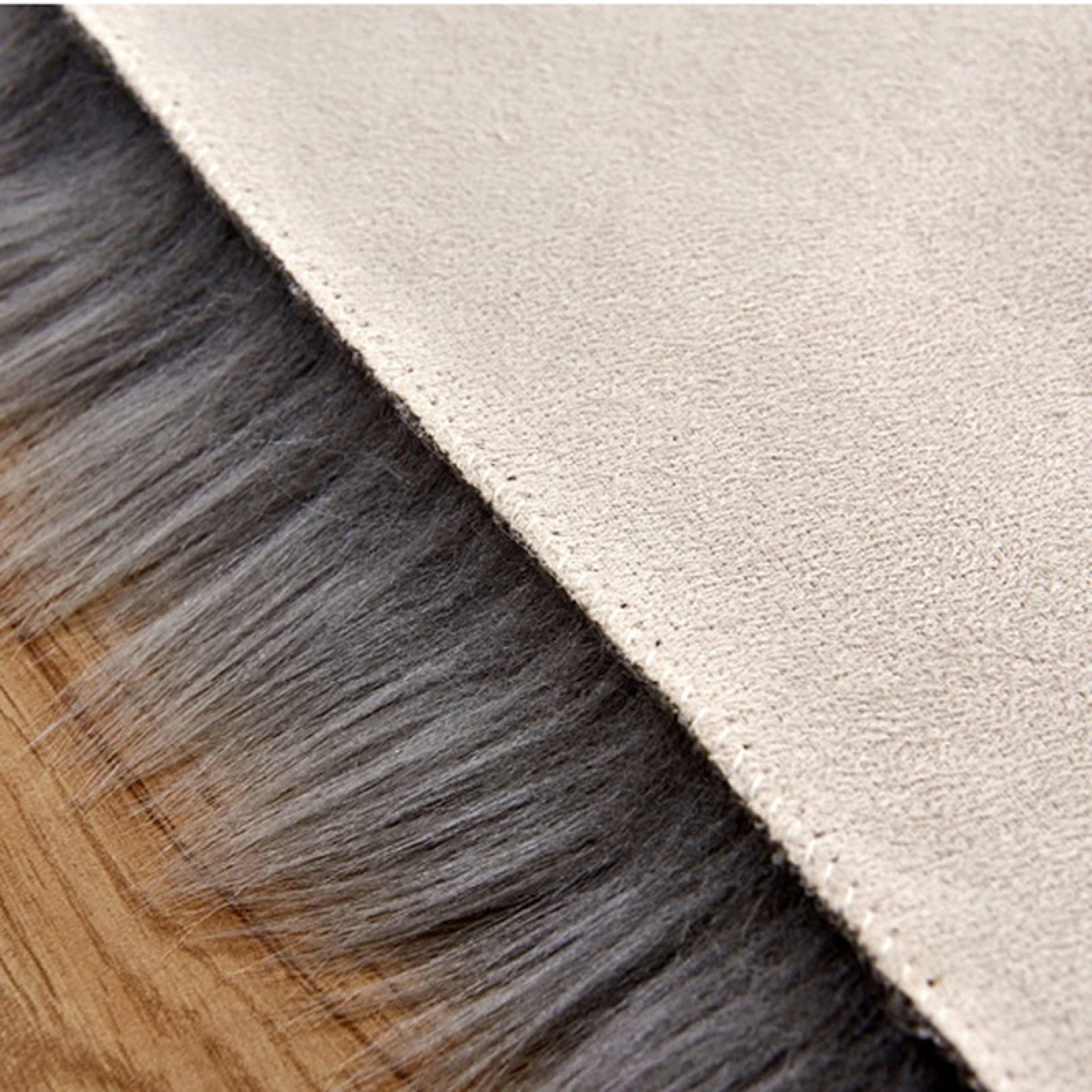 Amazon｜フェイクシープスキンラグ 60*120 70*80cm cm 滑り止め付