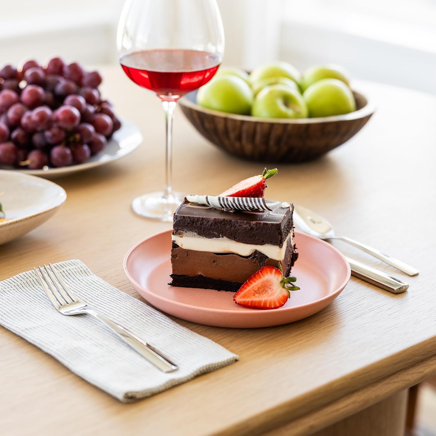 Grow Forward Premium Wheat Straw Dessert Plates - 8 Inch Reusable Hard Plastic Plates Set of 8 - Unbreakable Microwave Safe Plates for Dinner, Camping, RV, Outdoors, Patio, Kitchen Dishes - Tropical