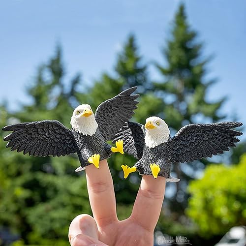 Miniatura 2 de Archie McPhee Finger Bald Eagles - Juego de 3 marionetas majestuosas de dedo de águila calva perfectas para marionetas patrióticas de Estados Unidos