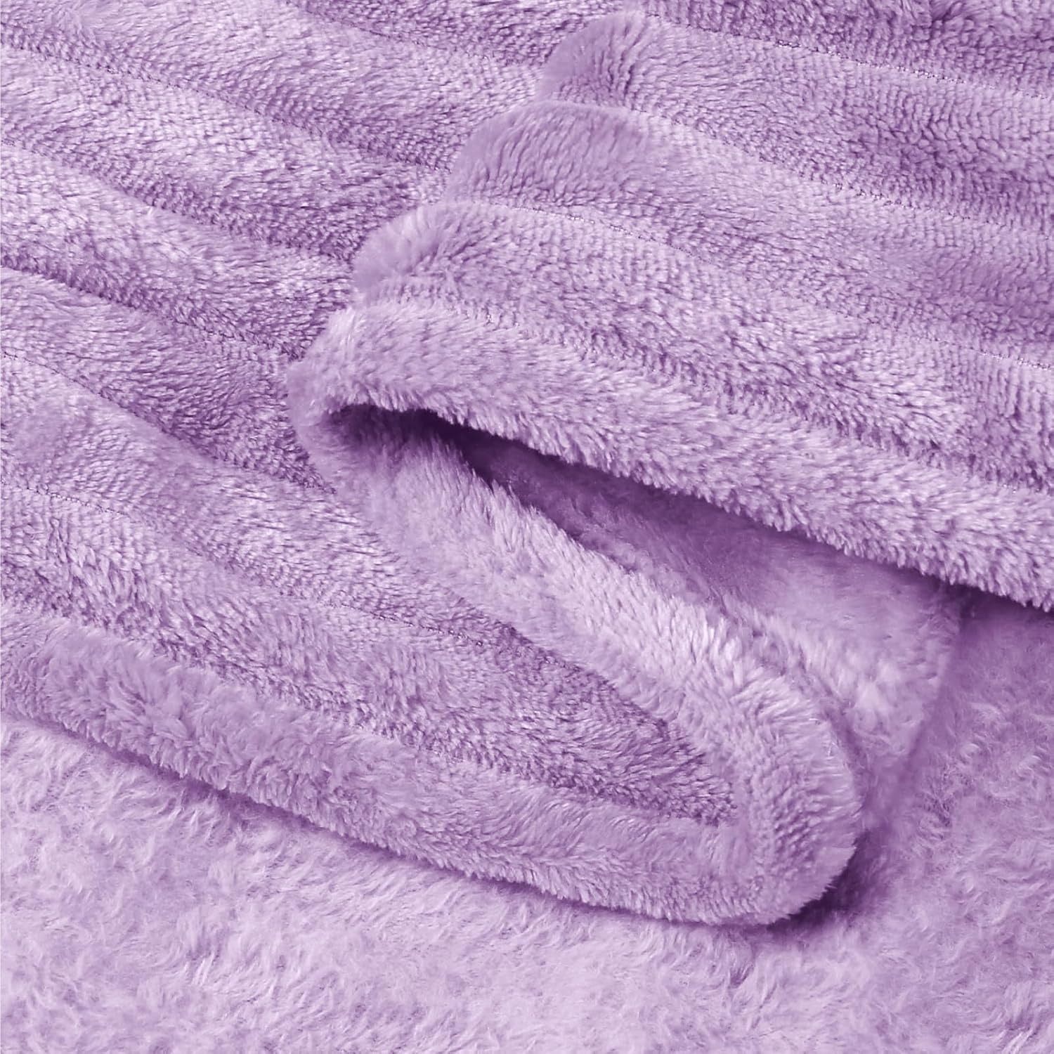 BEDELITE Valentines Day Blanket for Couch, 3D Ribbed Jacquard Soft and Cozy Fleece Throw Blanket for Sofa and Chair, Fluffy Plush Lightweight Blankets for Bed, for Women, 50x60 inches - Image 6