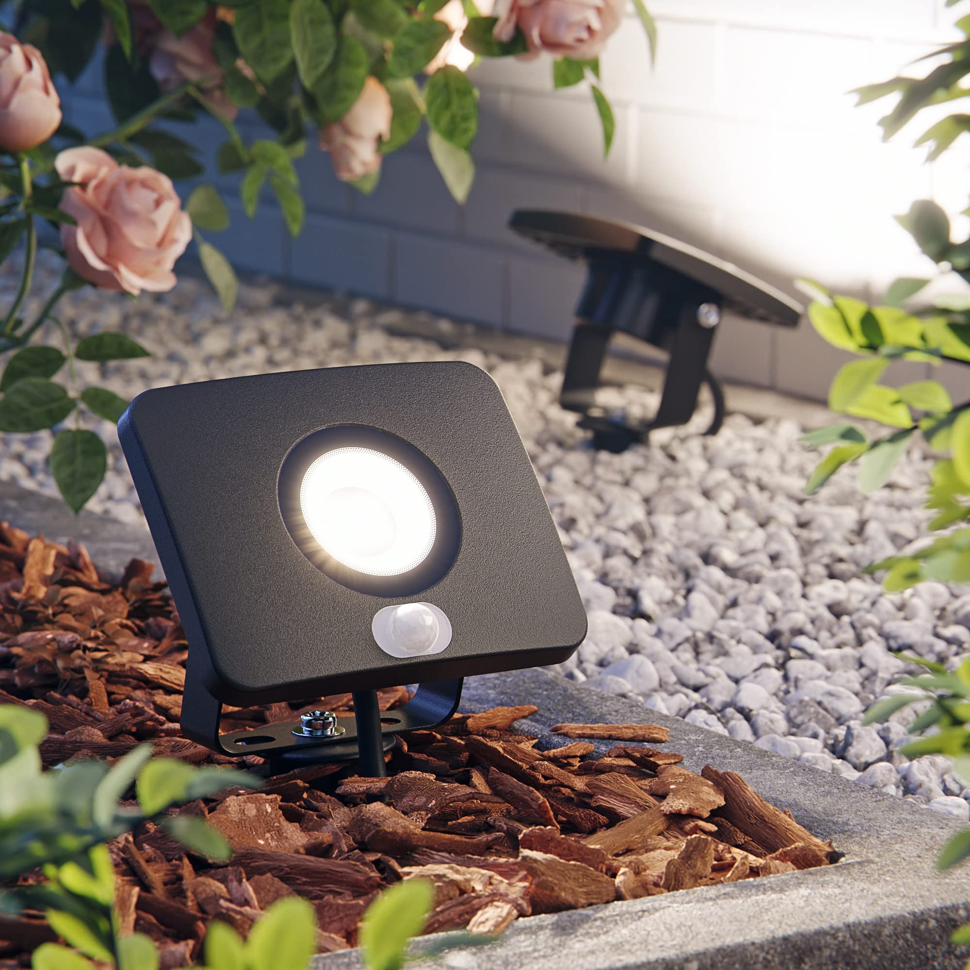ledscom.de 5 focos LED para jardín WEGA para exterior, IP44, sensor de movimiento, enchufe, negro, 11,9 W, 880 lm, blanco