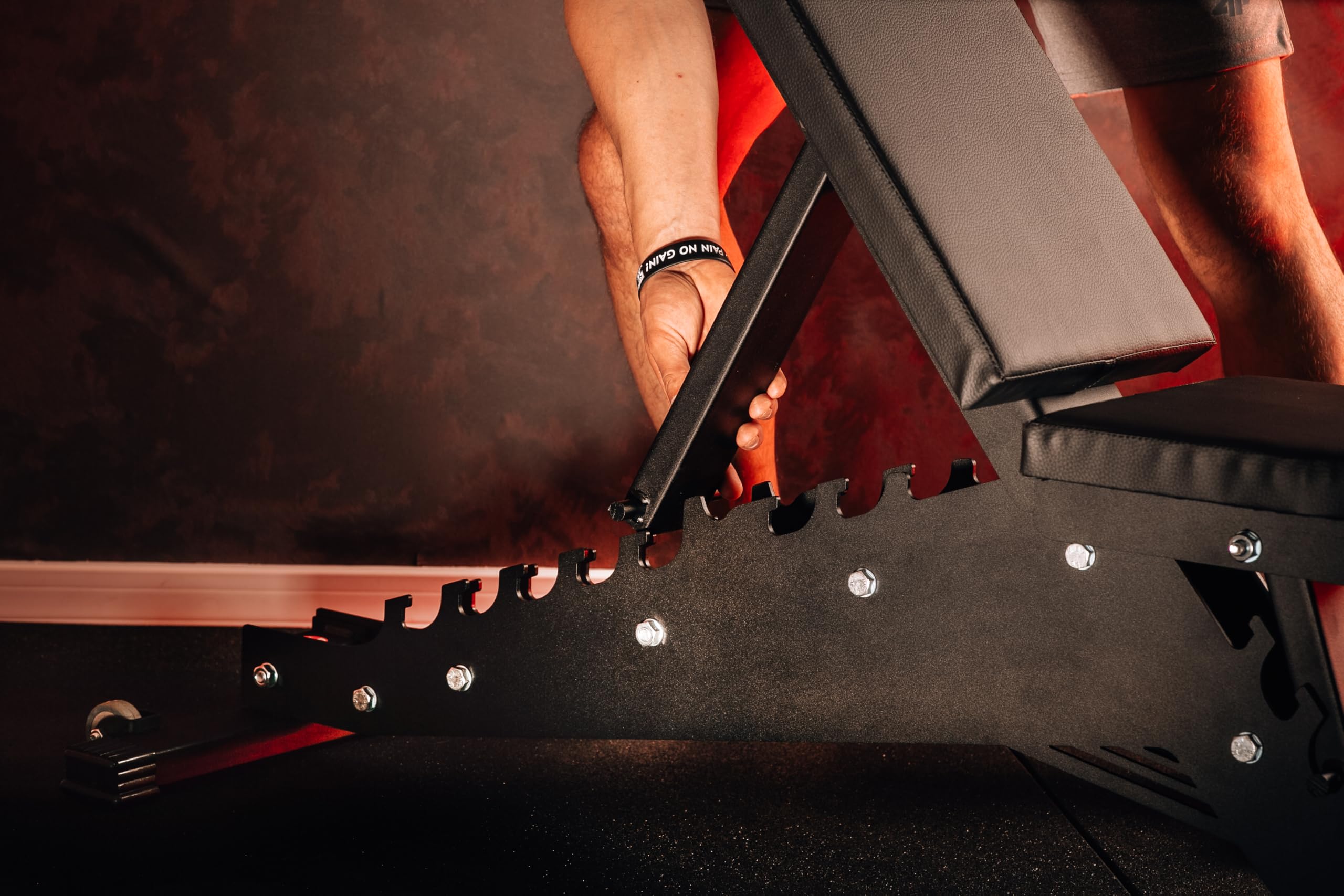 K-Sport: * Black Line * – Panca professionale | Panca professionale di alta qualità fino a 375 kg | Panca multifunzione regolabile in più posizioni, panca inclinata e panca piatta