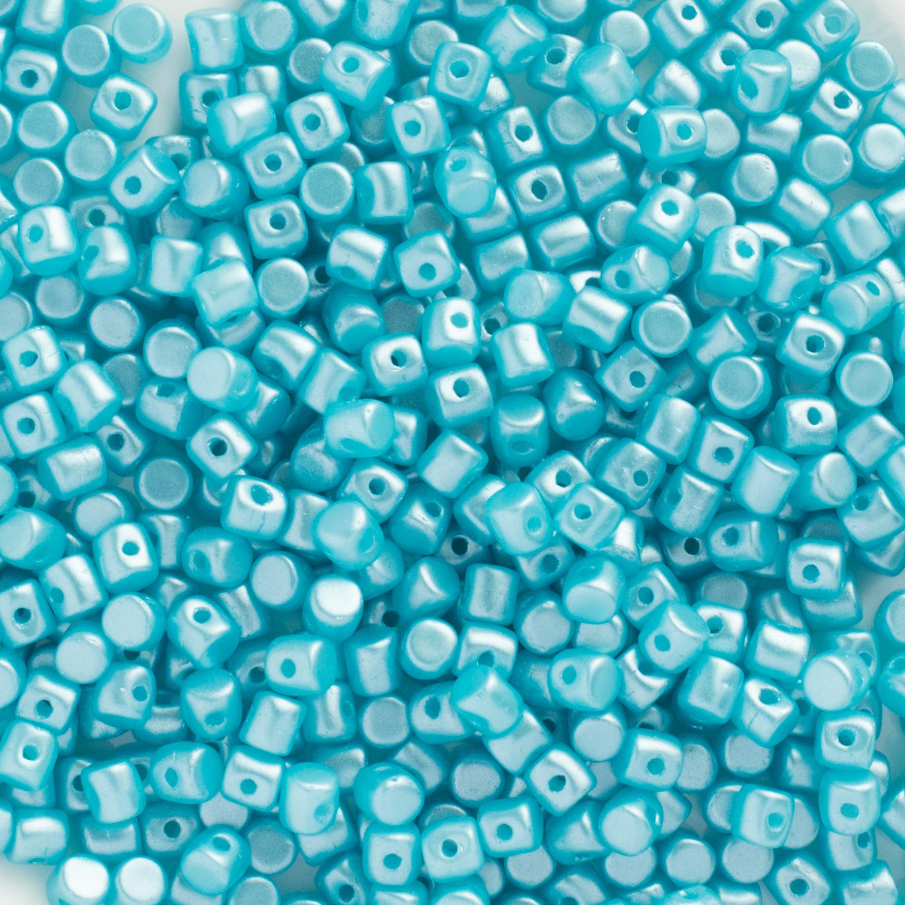 Les perles par Puca, Minos par Puca Beads 3x2.5 mm, Pastel Aqua(5g), One Hole Cylindrical Shaped Beads from France for Jewellery Making, Beading, Embroidery, Art and Craft