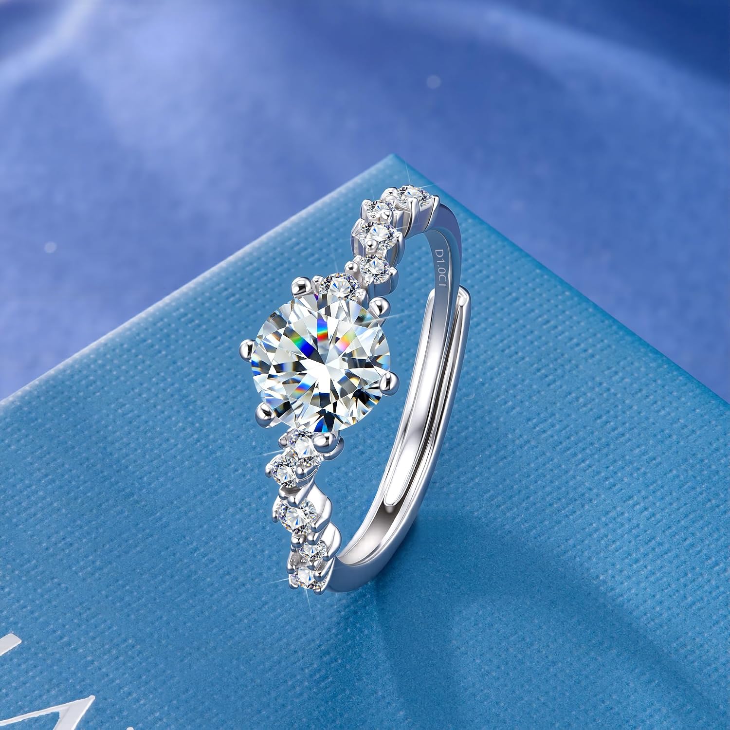 Moissanite Engagement Ring, 1 CT Round Moissanite Wedding Rings with White Gold Plated, 925 Sterling Silver Promise Anniversary D Color VVS1 Adjustable Bride Band Rings for Women Size 7-9
