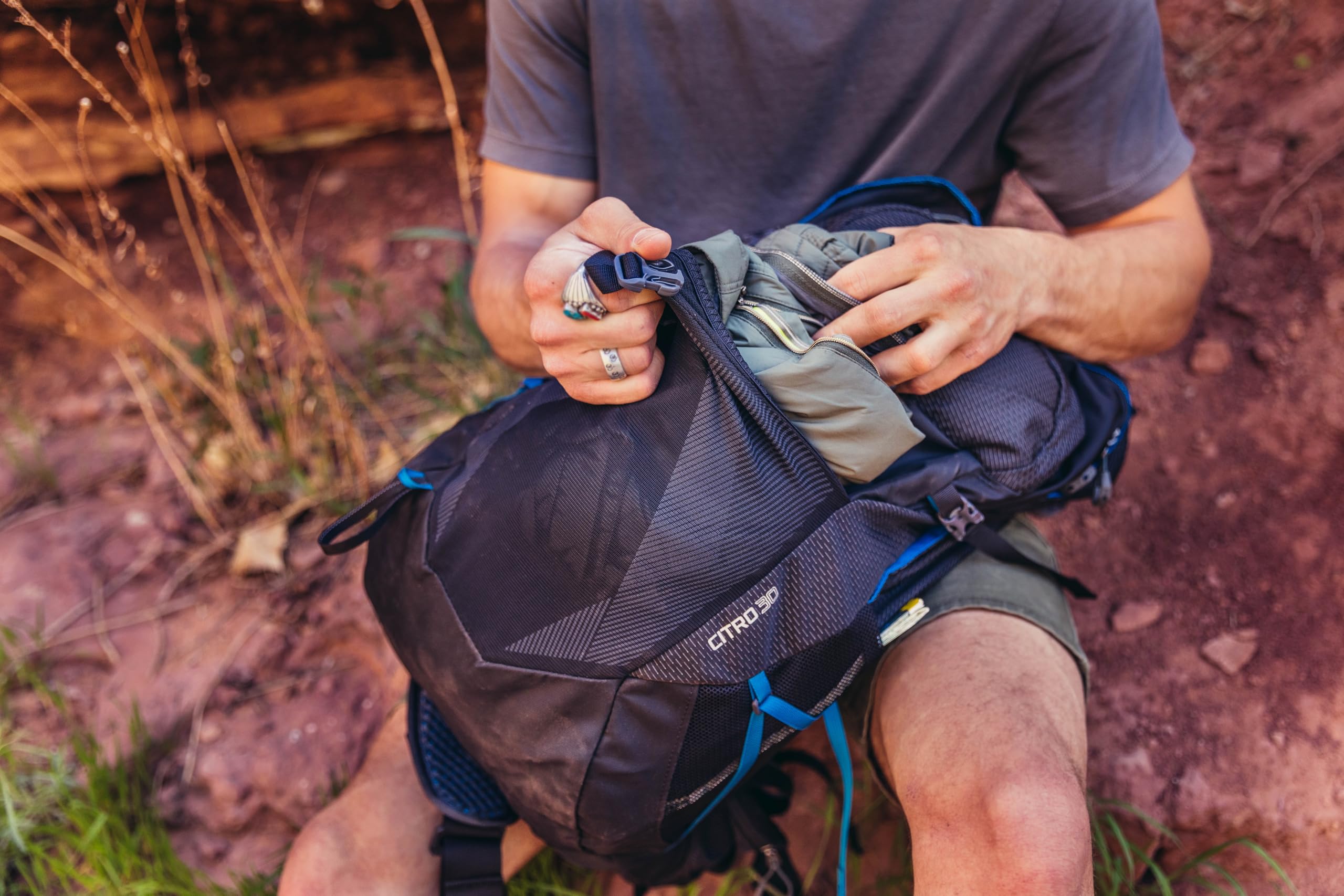 Gregory M Citro 30 czarny, męski plecak alpejski i trekkingowy, rozmiar 30 l - kolor Ozone Black