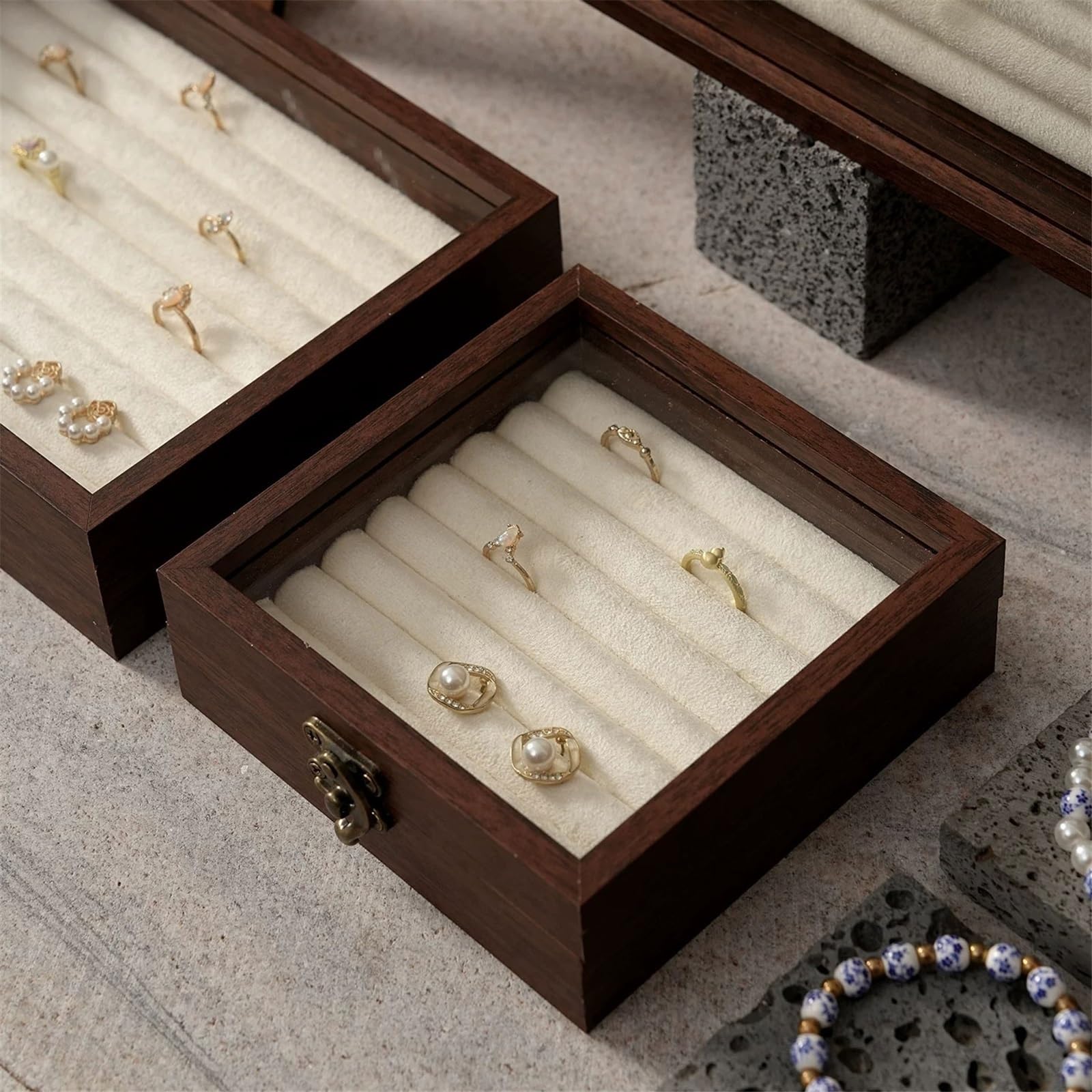 Stand di gioielli 8 Pcs Wooden Travertine Stone Jewelry Display Stand Set
