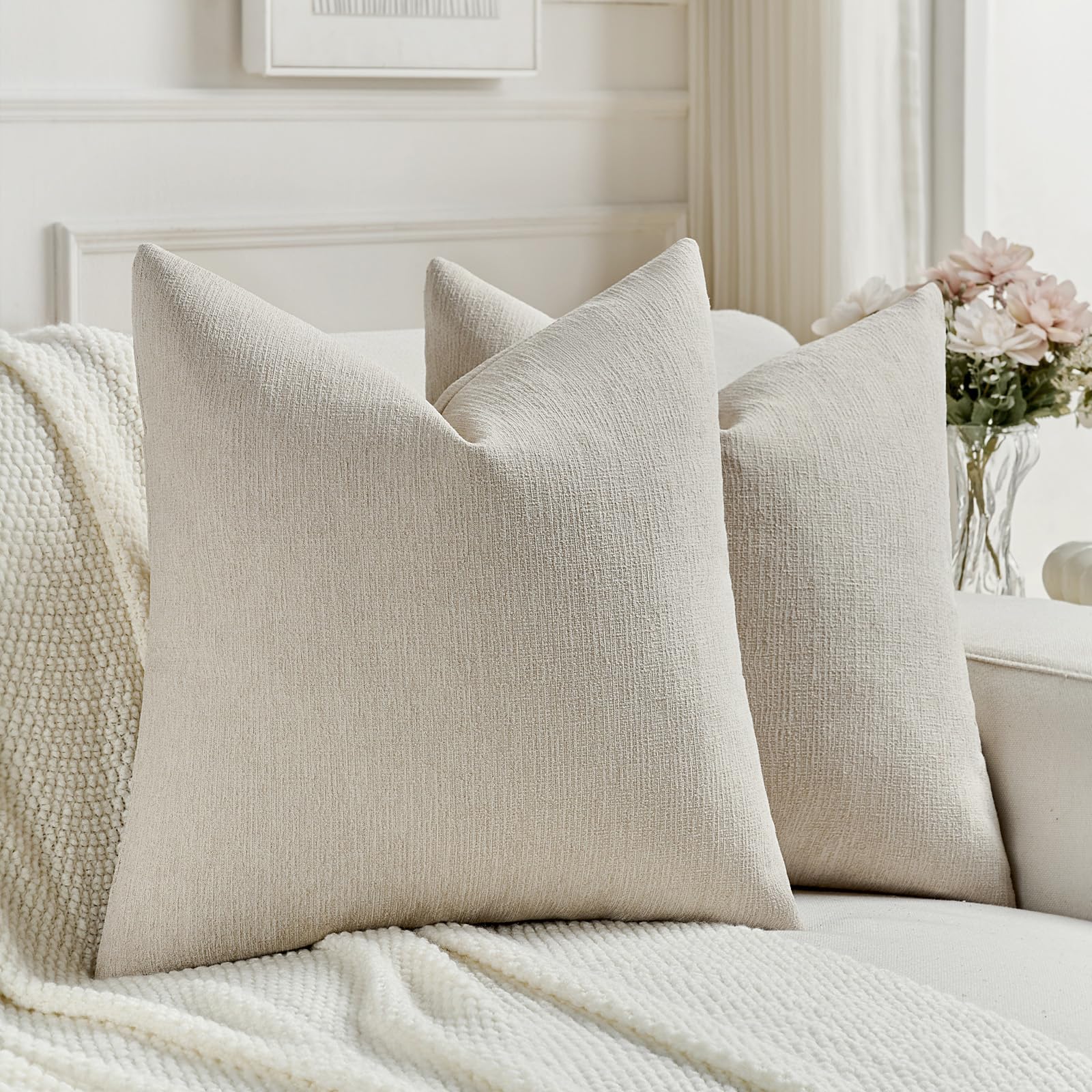 FUTEI Lot de 2 housses de coussin décoratives en chenille synthétique douce et confortable en faux lin texturé pour décoration d'intérieur de style rustique, canapé, salon, 50,8 x 50,8 cm, beige