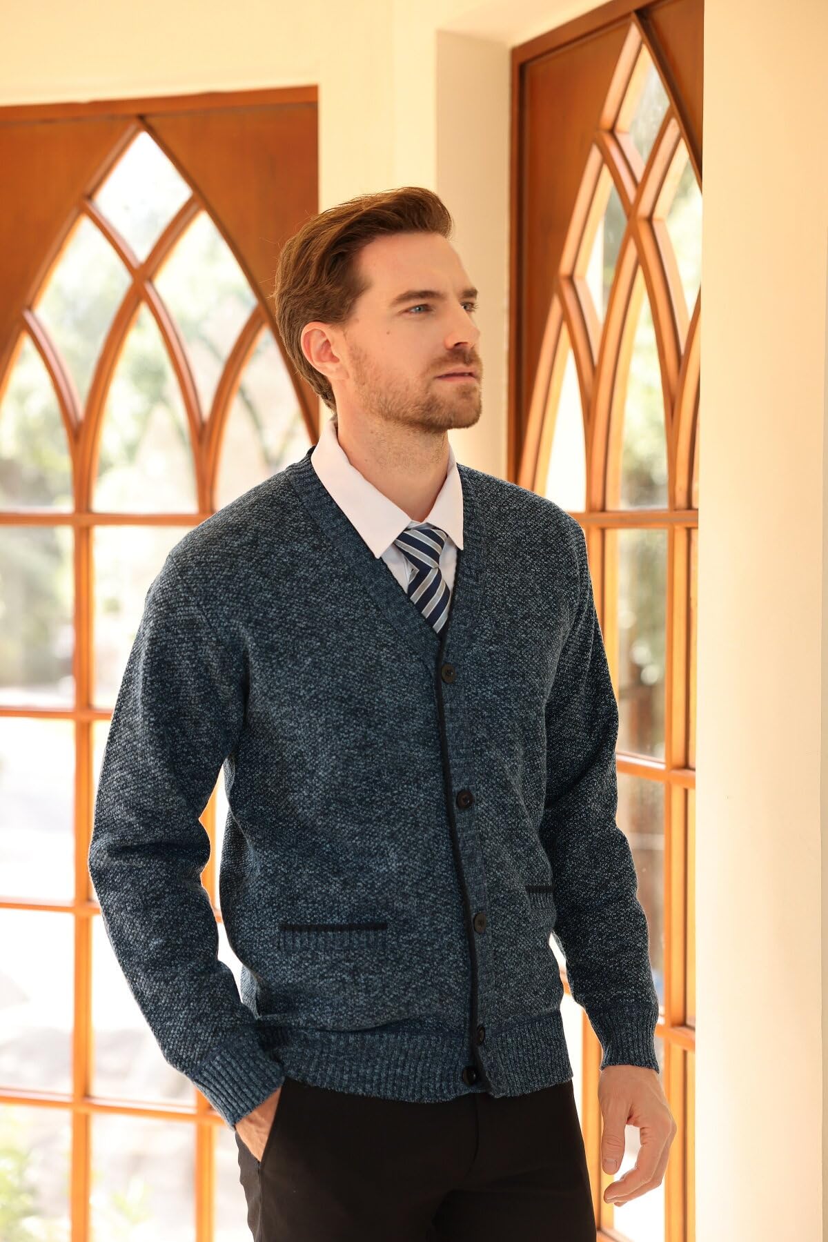 Cárdigan para Hombre con Cuello en V Forrado Botones de Punto Grueso Chaqueta de transición cálida