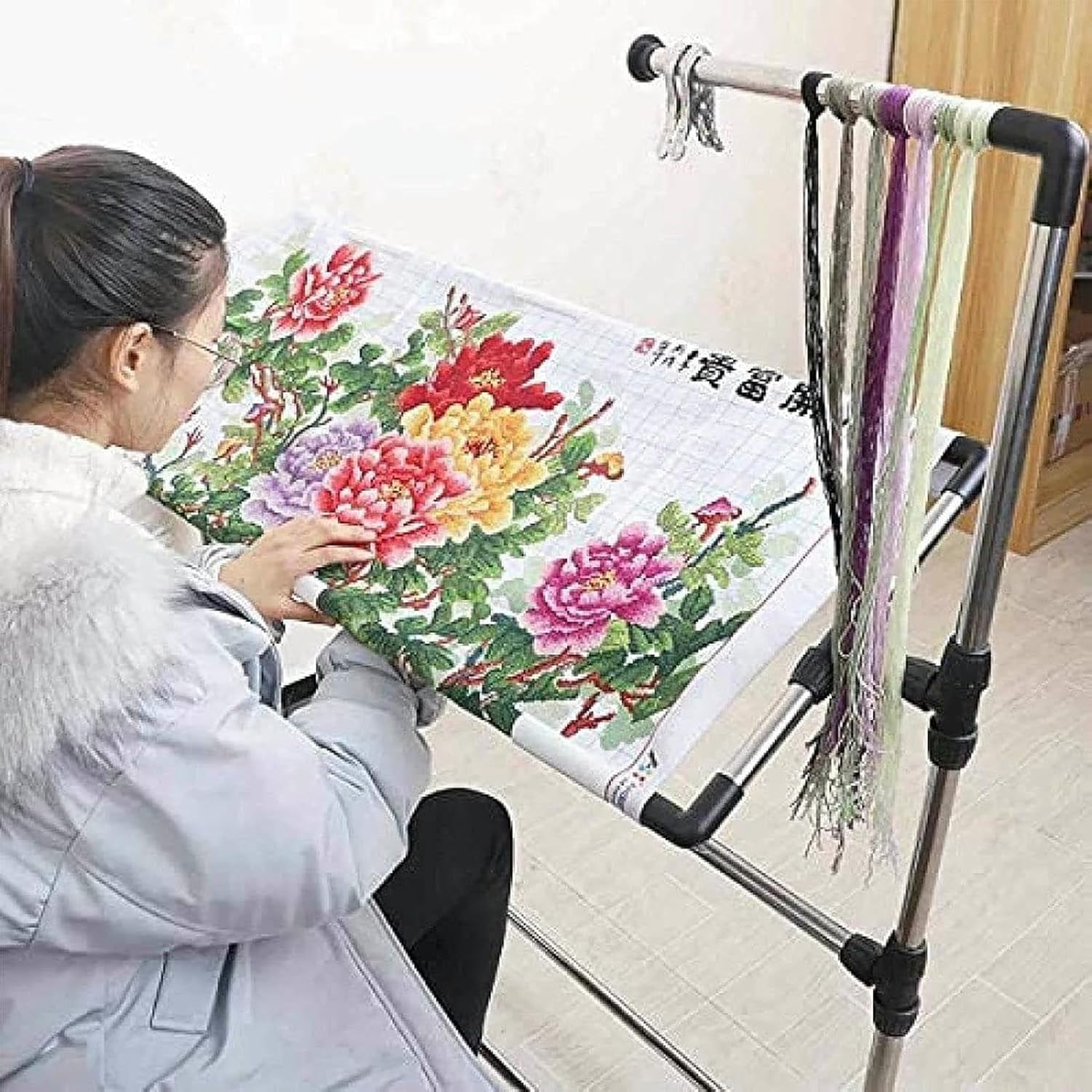 Adjustable Needlework Floor Frame for Cross Stitch and Embroidery, Standing Craft Stand and Lap Table for Sewing and Art, Convenient Holder for Creative Projects~/