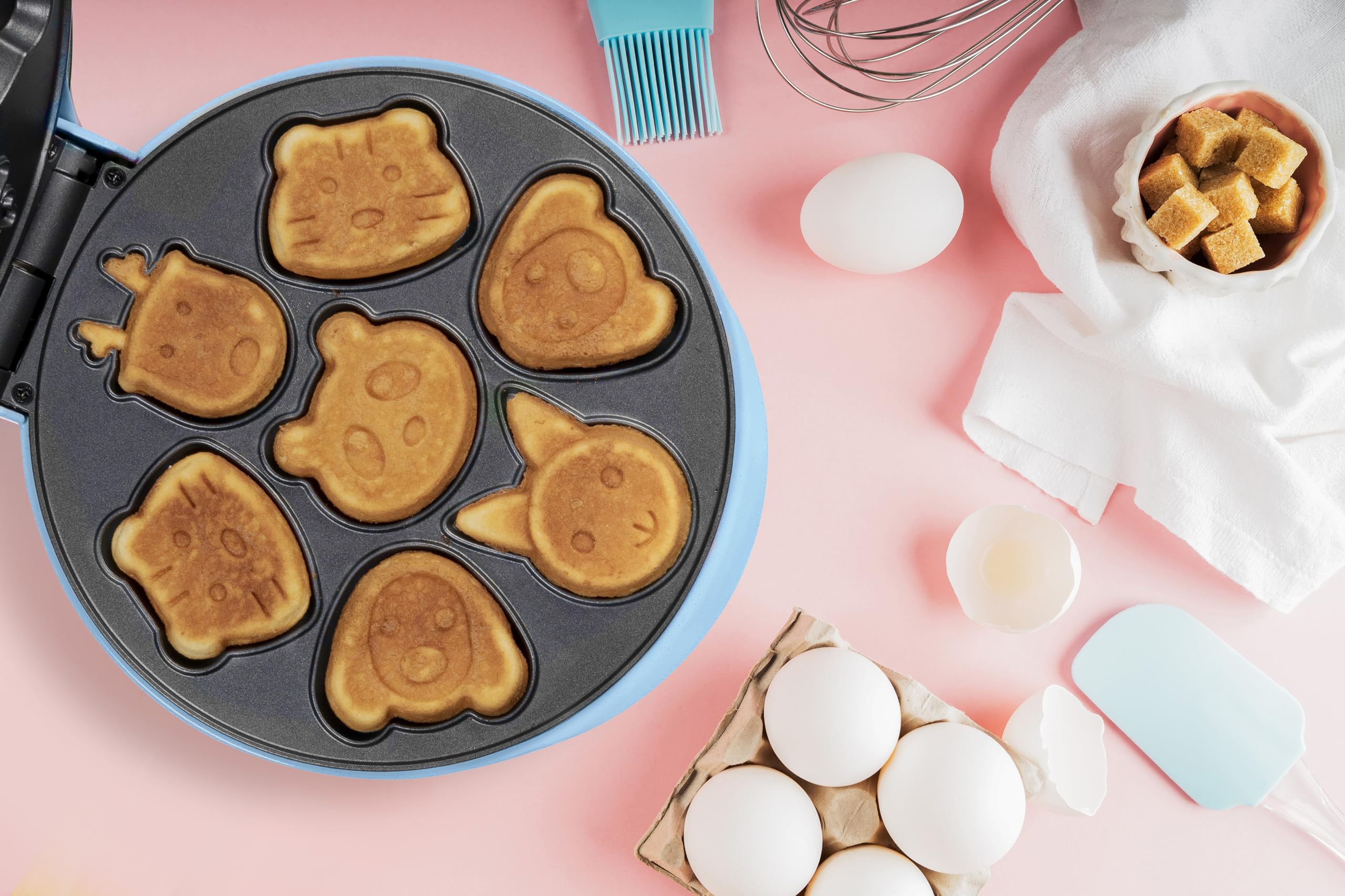 Bestron Waffle Maker con motivi di animali, piastra per Waffle mini biscotti a cialda, indicatoro luminso & rivestimento antiaderente, 700 watt, colore: Blu
