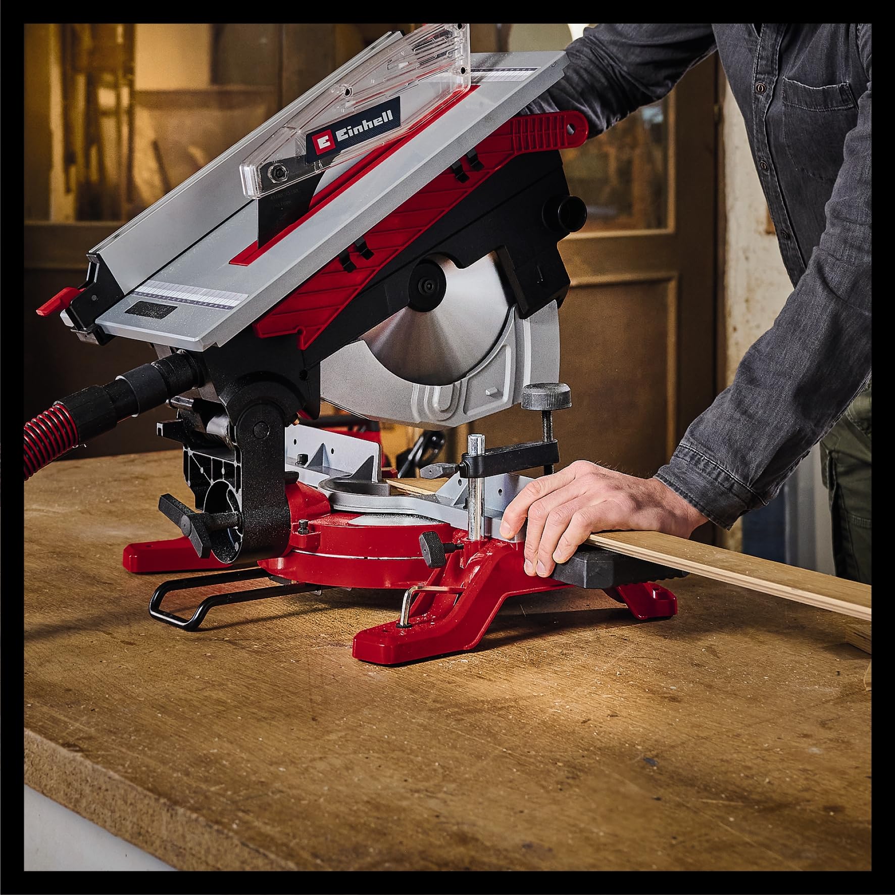 Einhell Kapp-Gehrungssäge mit Obertisch TE-MS 254 T (2000 W, max. 74 mm x 130 mm Schnitttiefe/-breite, Ø 254 mm Sägeblatt, neigbarer Sägekopf, Laser, Tischkreissägen-Funktion)