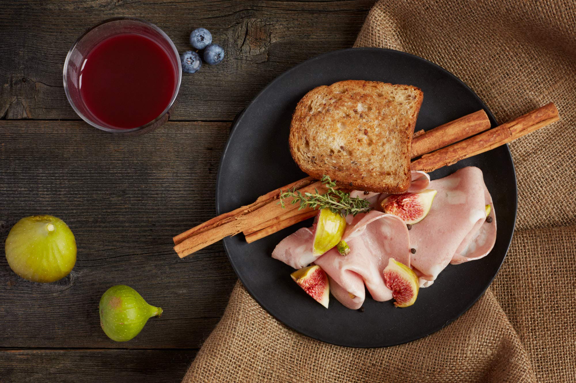 Mortadella con Pistacchio Salumi Pasini® | Mortadelle italienne aux pistaches | Moitié 5,6 Kg | Charcuterie italienne
