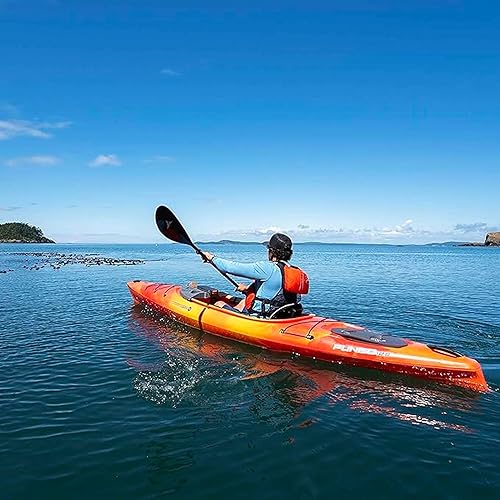 Miniatura 3 de Wilderness Systems Pungo 125  Siéntate dentro del kayak recreativo  Cuenta con asiento Comfort Air Pro Phase 3  12 pies 6 pulgadas