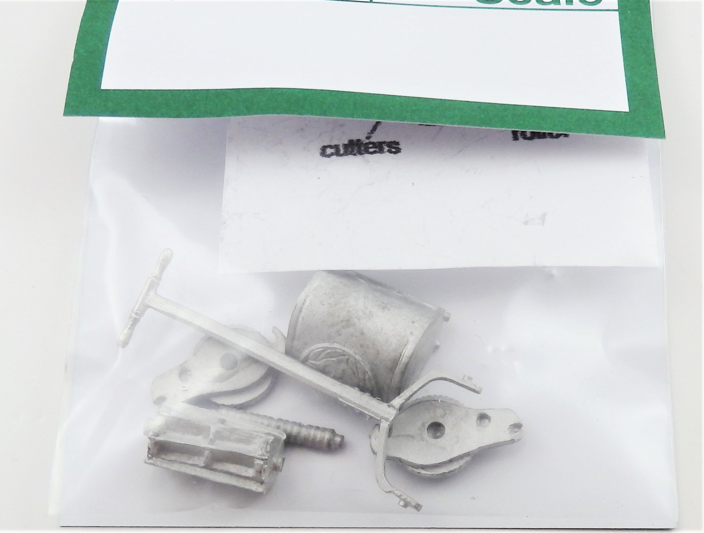 Melody Jane Dollhouse Garden Tools - 1:24 Scale Miniature Accessories For Dollhouse Landscaping