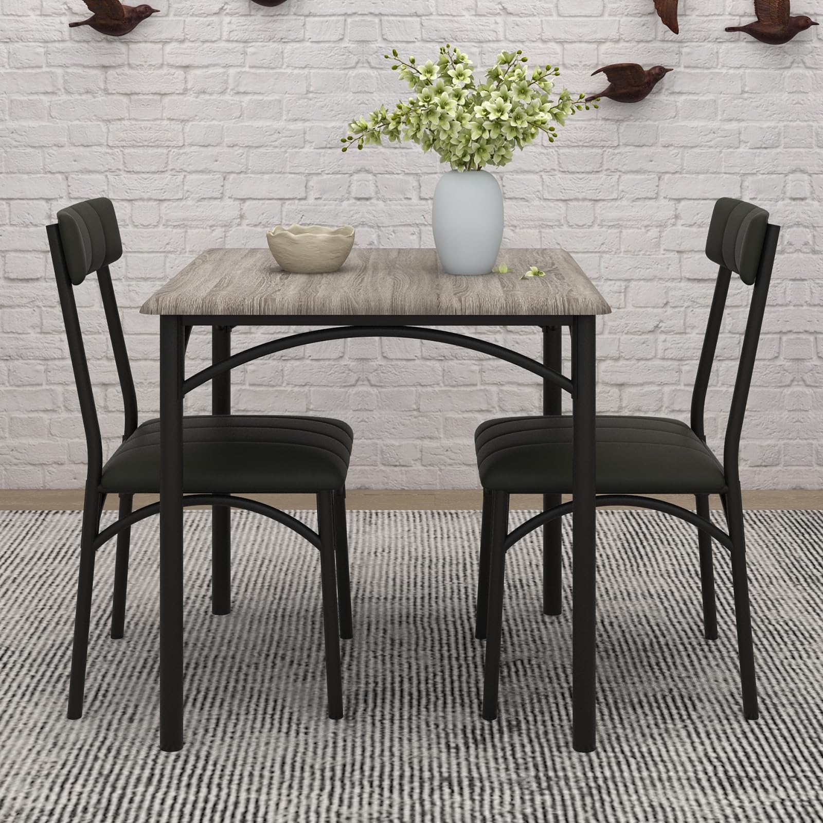 Esszimmertisch-Set 1 Tisch 2 Stühle, Küchentisch mit gepolsterten Stühlen, kompaktes Esstisch-Set aus Holz und Eisengestell, platzsparend, pflegeleicht, einfache Montage, Zementgrau
