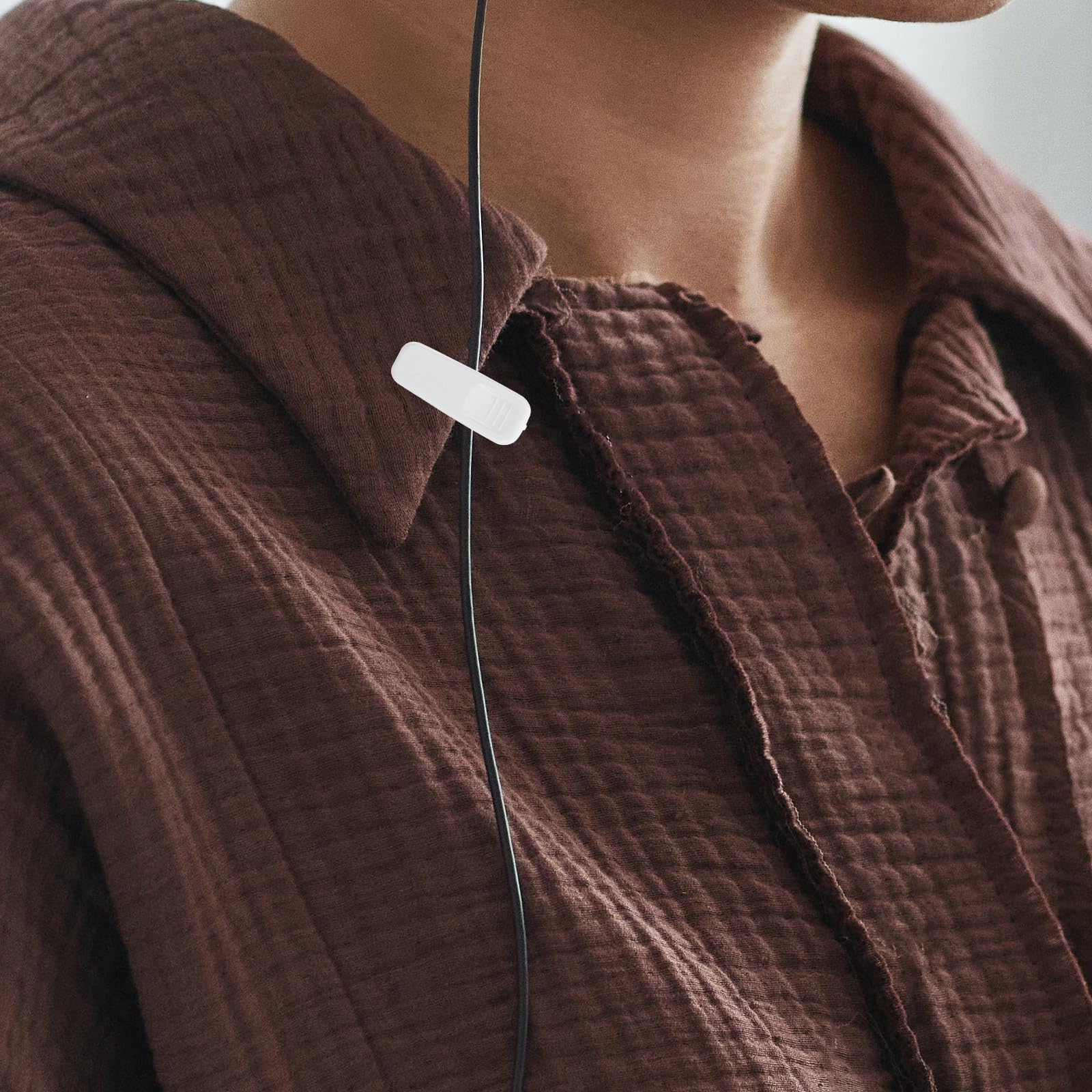10 Stück Kopfhörerkabelklemmen Weiß Kabelclips für Headset Kabel Leichtes Befestigungszubehör für Musik Unterwegs und Büro