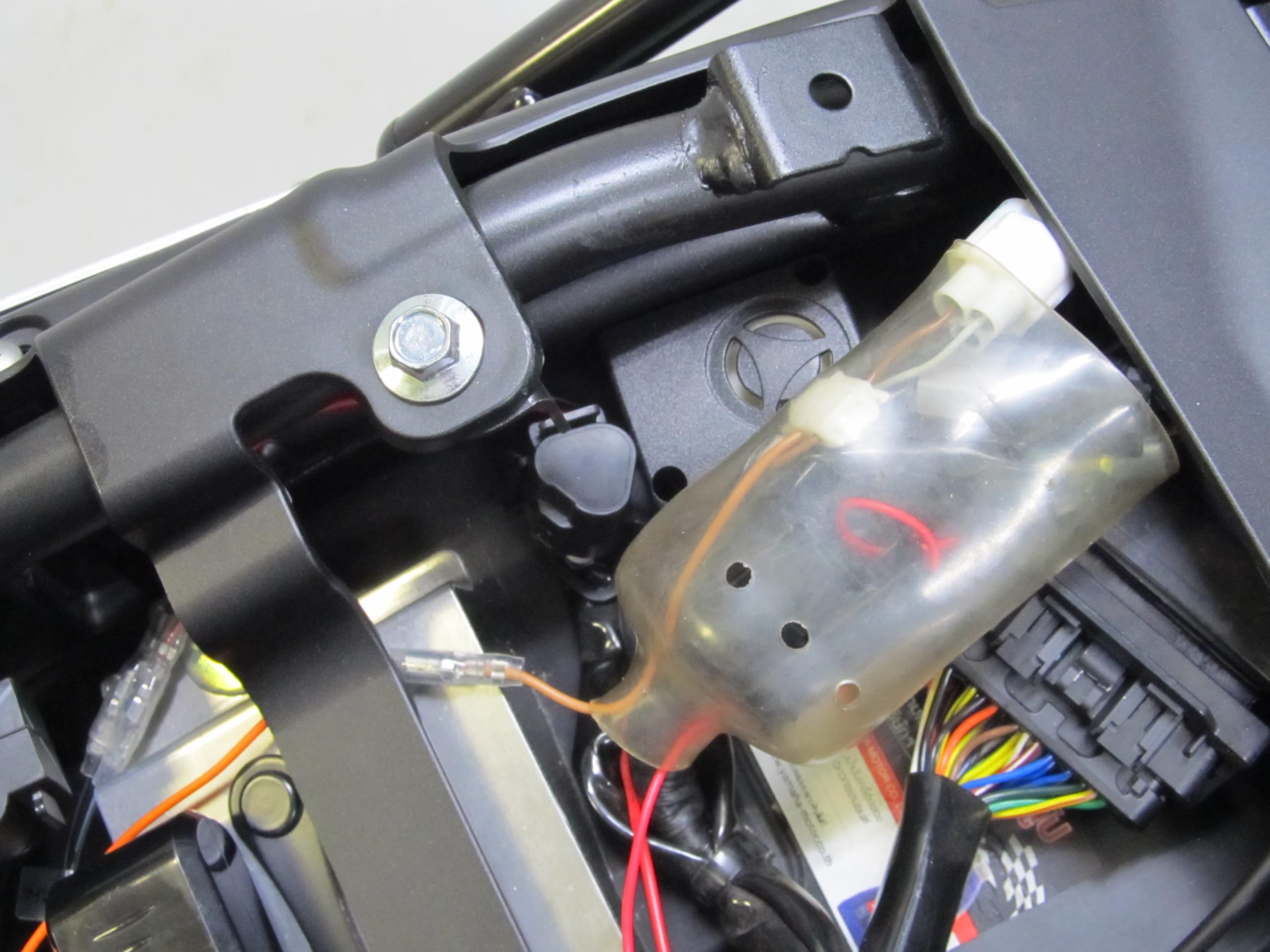 Amazon | プロテック(PROTEC) 盗難警報機CS-550M車種専用キット 24