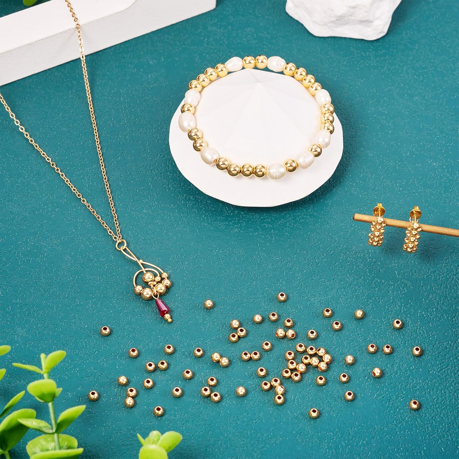 Pandahall 400Pcs 14K Gold Plated Spacer Beads 4mm Round Smooth Loose Beads Seamless Smooth Metal Beads DIY Bracelet Necklace Earring Jewelry Craft Making - Image 2