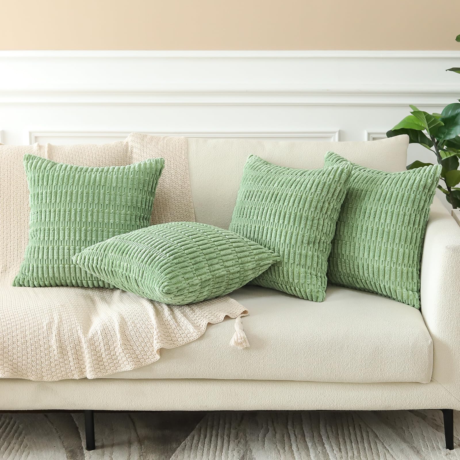 GIGIZAZA Federe per cuscino verde salvia 45x45 CM velluto quadrate decorative per divano soggiorno camera da letto 18x18 pollici confezione da 2