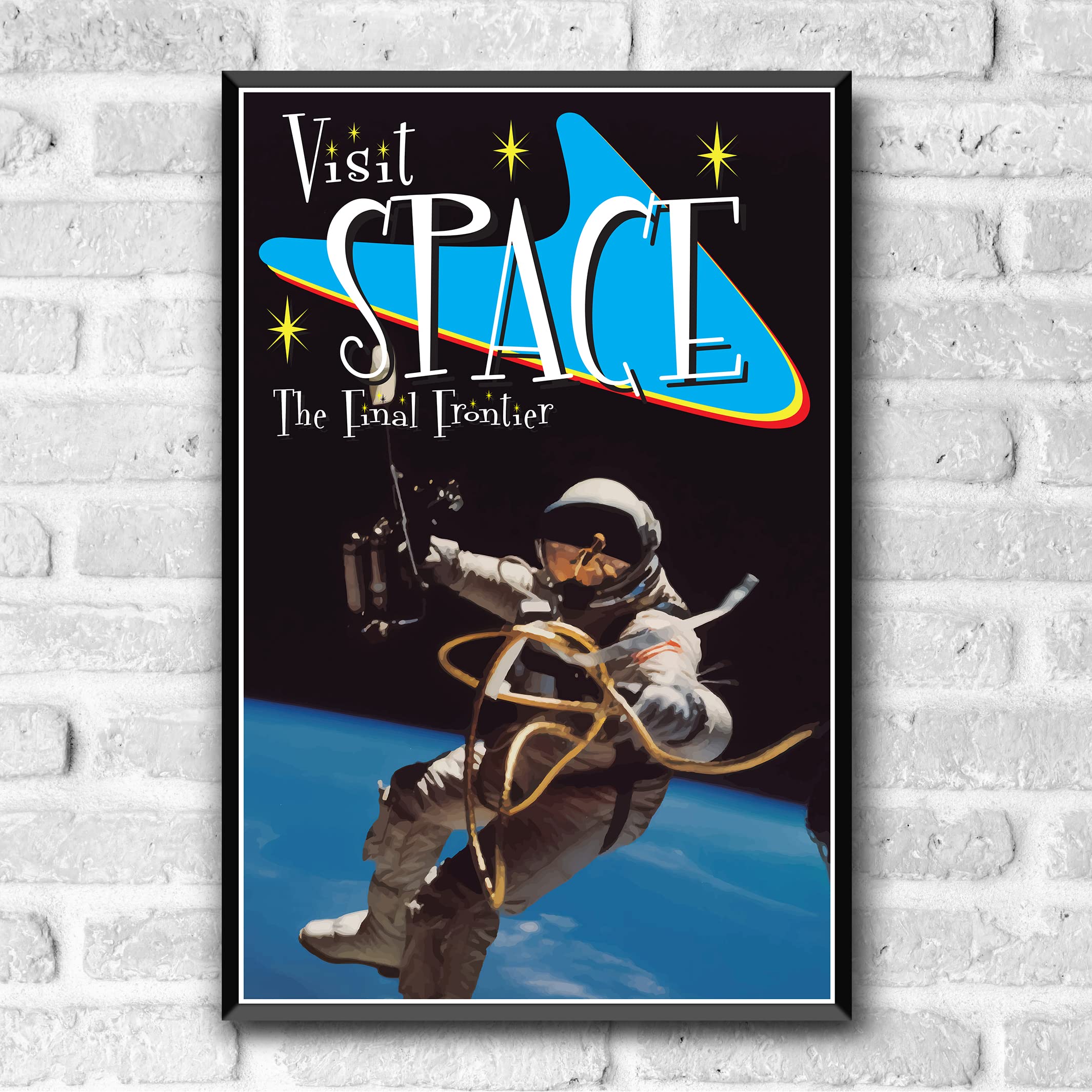 Amazon.com: Visit Space Astronaut Retro Vintage 1950s-60s Style