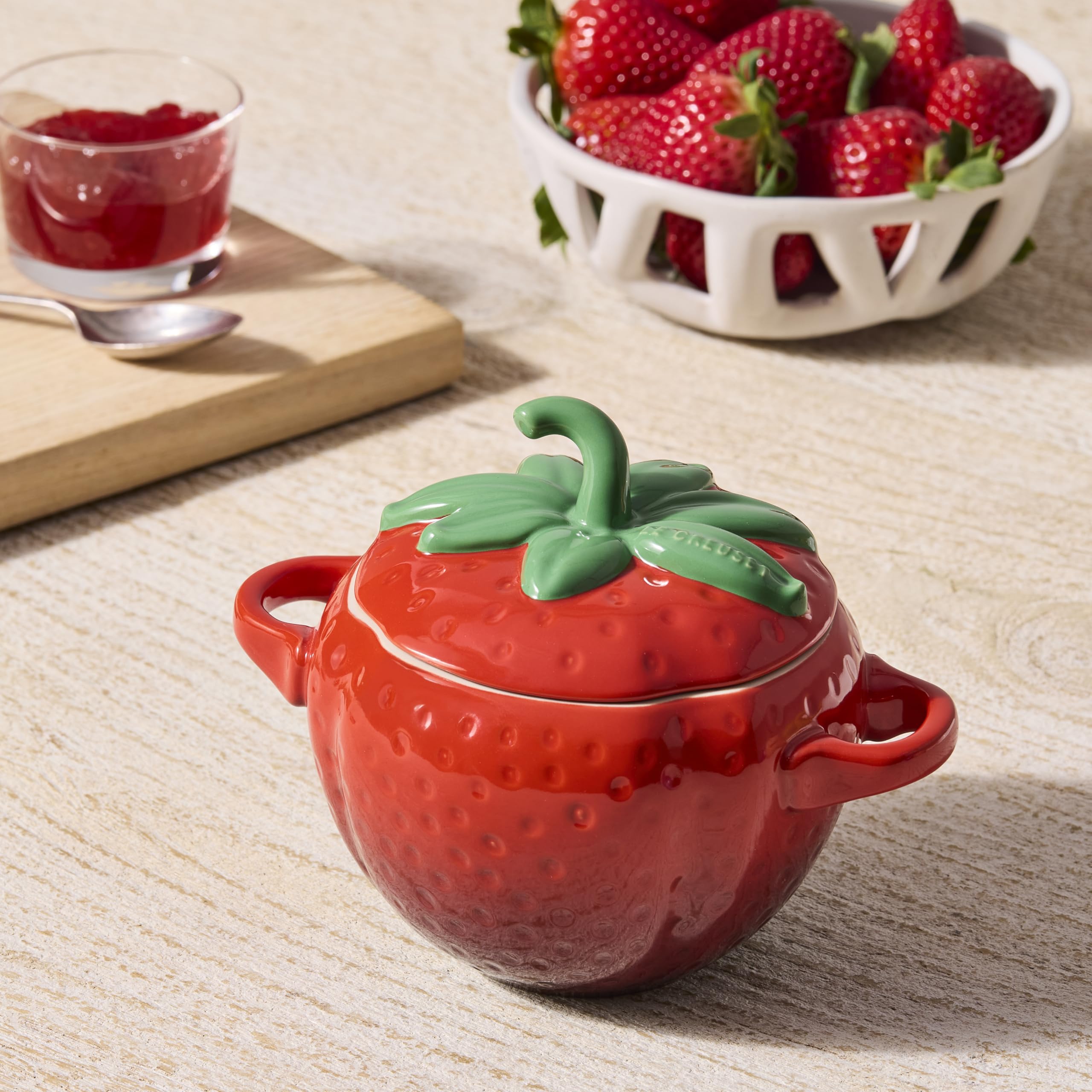 Amazon.co.jp: Le Creuset ストーンウェア ストロベリー ミニ ココット