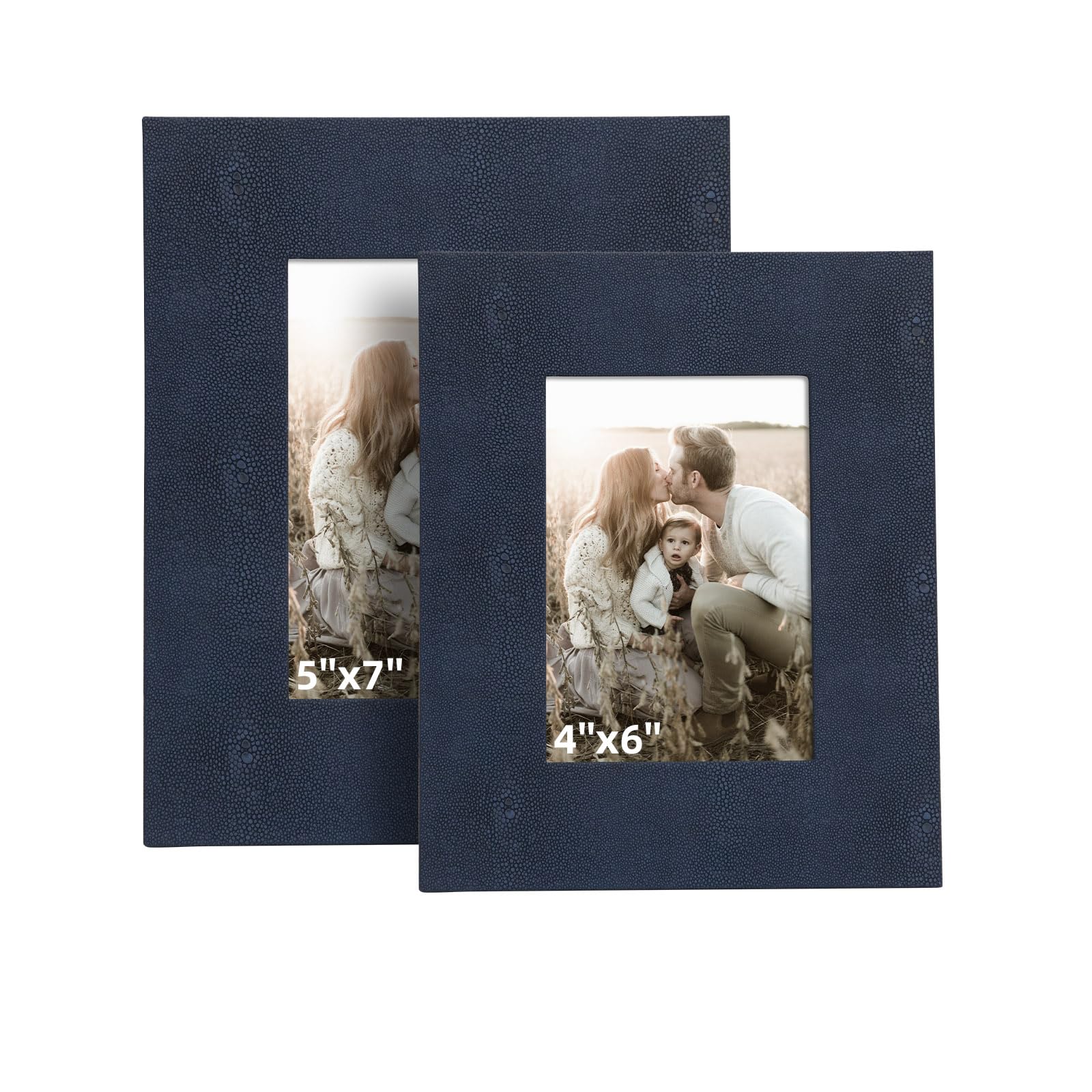 Cadres photo bleu marine pour habiller un buffet de salon moderne