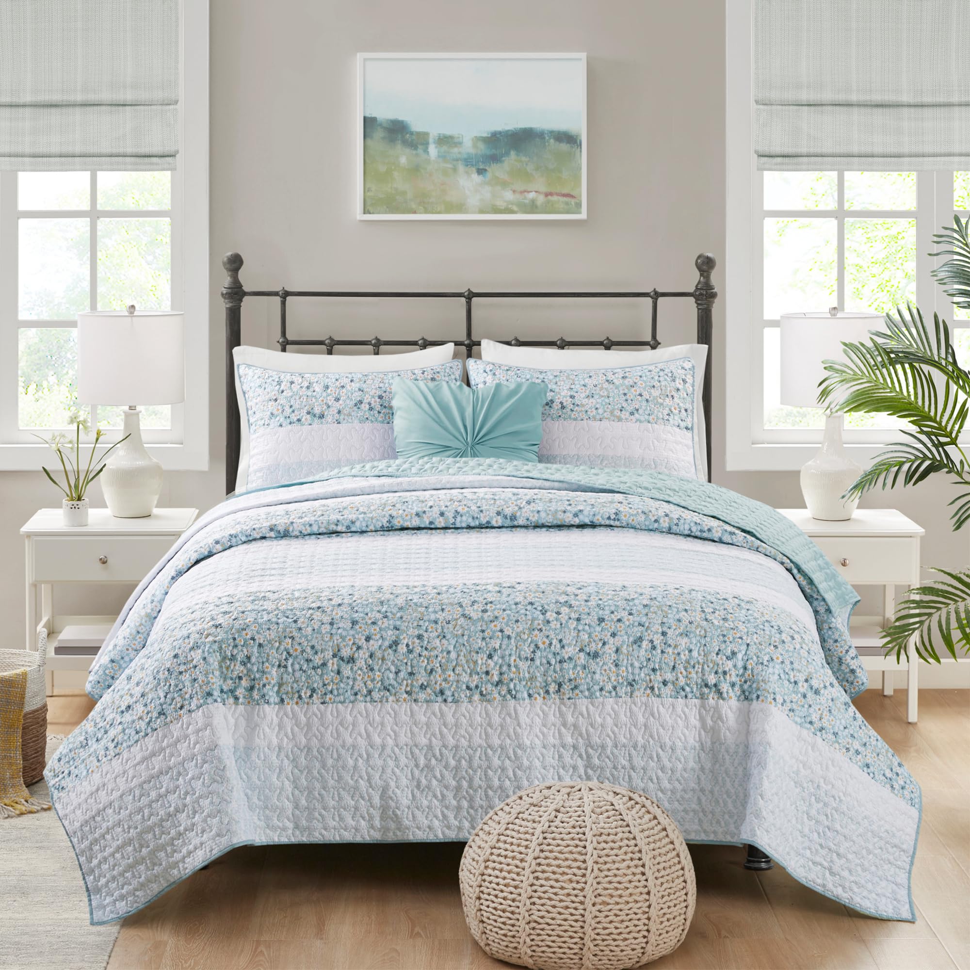 Madison Park Queen Quilt Set, Seersucker Floral Coverlet, All Season Lightweight Microfiber Bedding Quilt Set, Vermicelli Quilting Design, Throw Pillow, Caralie, Full/Queen Aqua 4 Piece