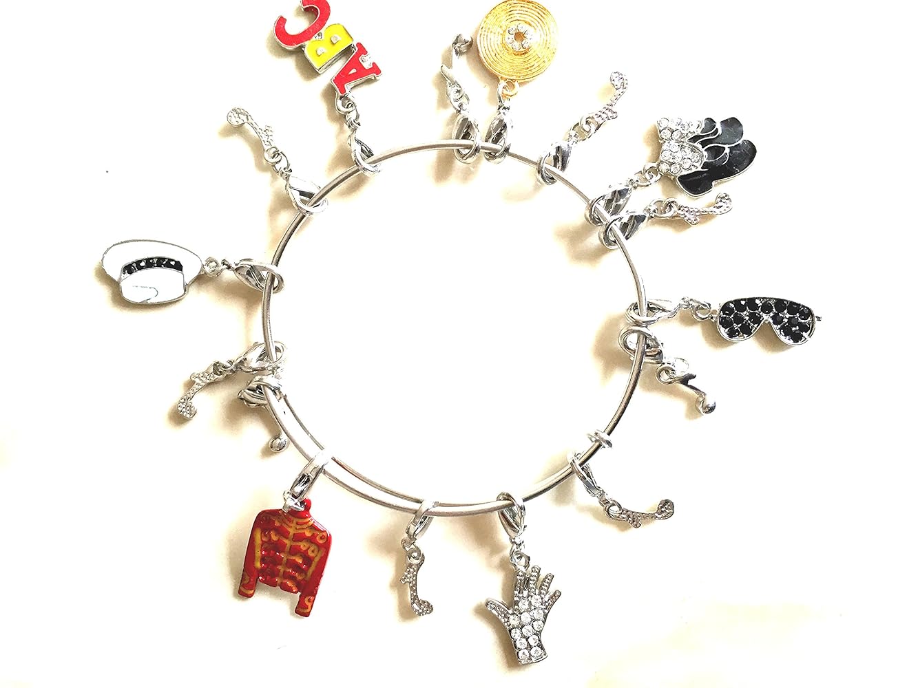 Michael Jacksonグラミー賞受賞チャームつきブレスレット Amazon | マイケル・ジャクソン リング チャームブレスレット