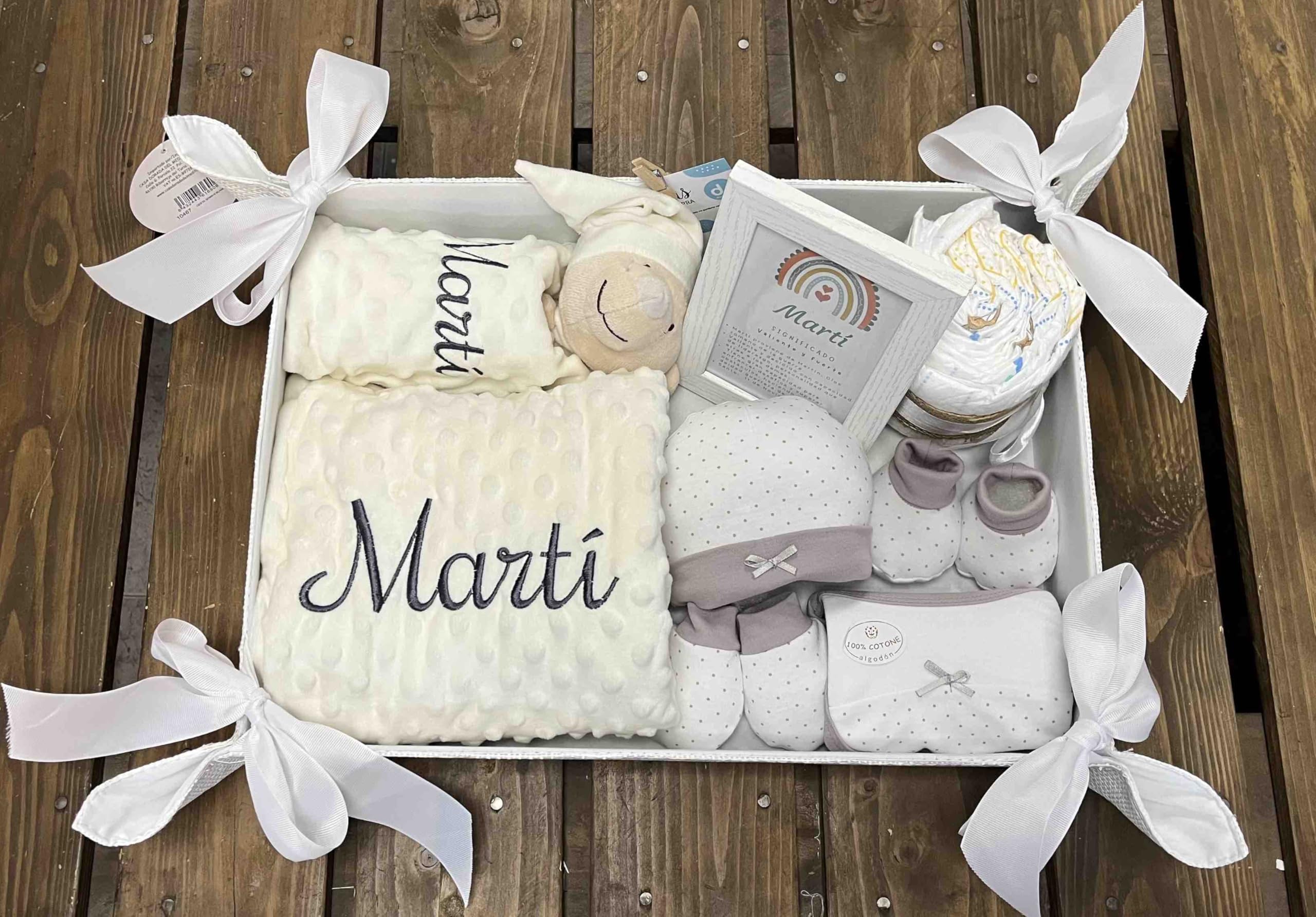 Danielstore Velvet Cesta para Regalo Recién Nacido, Canastilla Bebé Personalizada, Manta y Dou Dou Osito Bordada, Incluye Set de Primera Puesta y Pastel de Pañales (Deluxe 1 Beige)