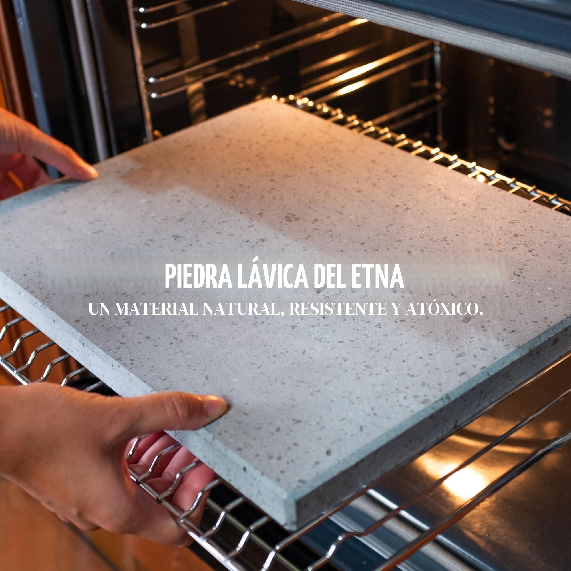 Cuore Lavico - Kit de placa refractaria en piedra volcánica del Etna, ideal para pizza, medidas 39 x 35 2 cm, incluye pala, horno a gas, eléctrico y barbacoa, pan un producto Made in Italy