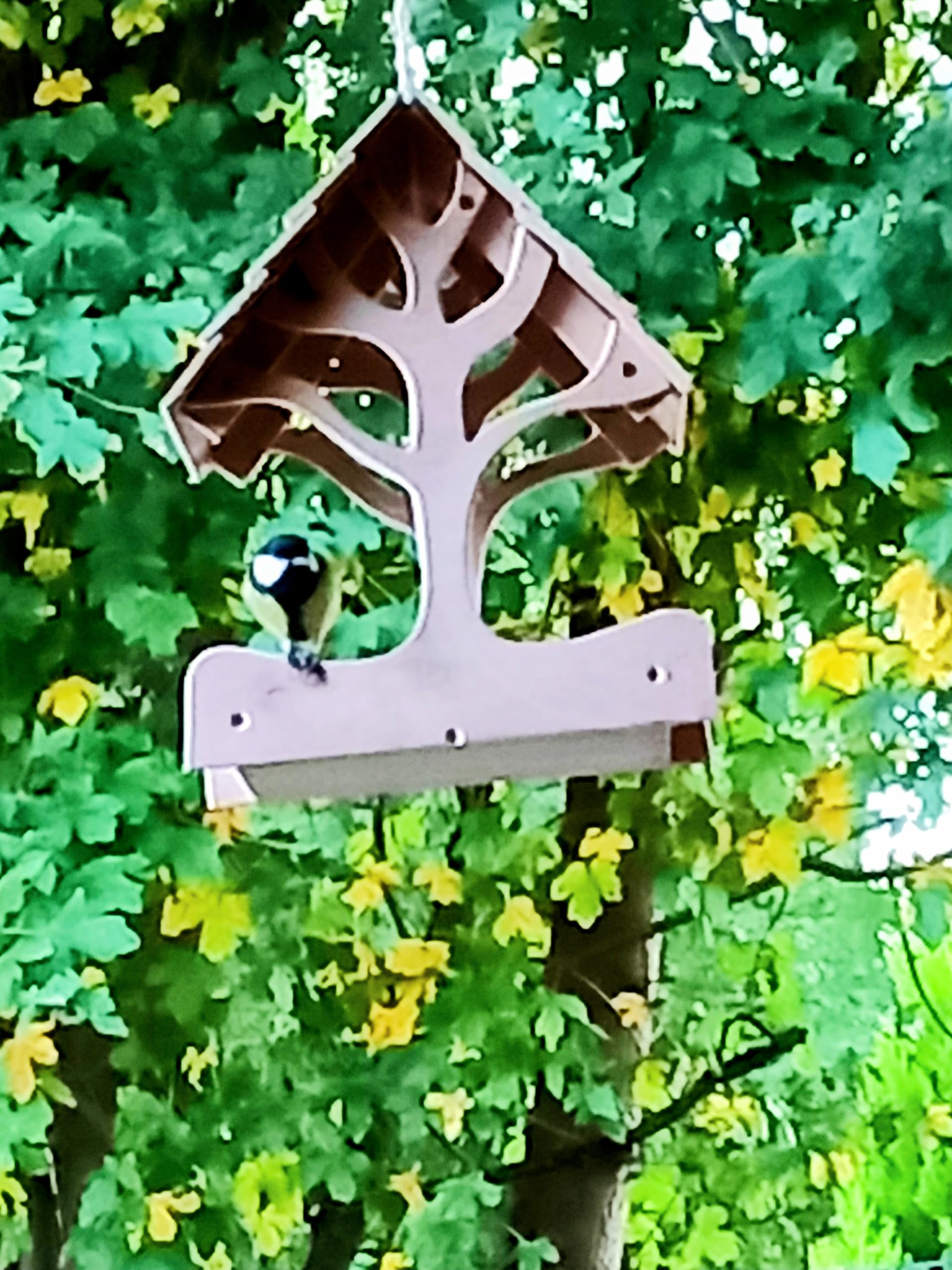 Mangeoire à oiseaux en bois artisanale et décorative de prestige
