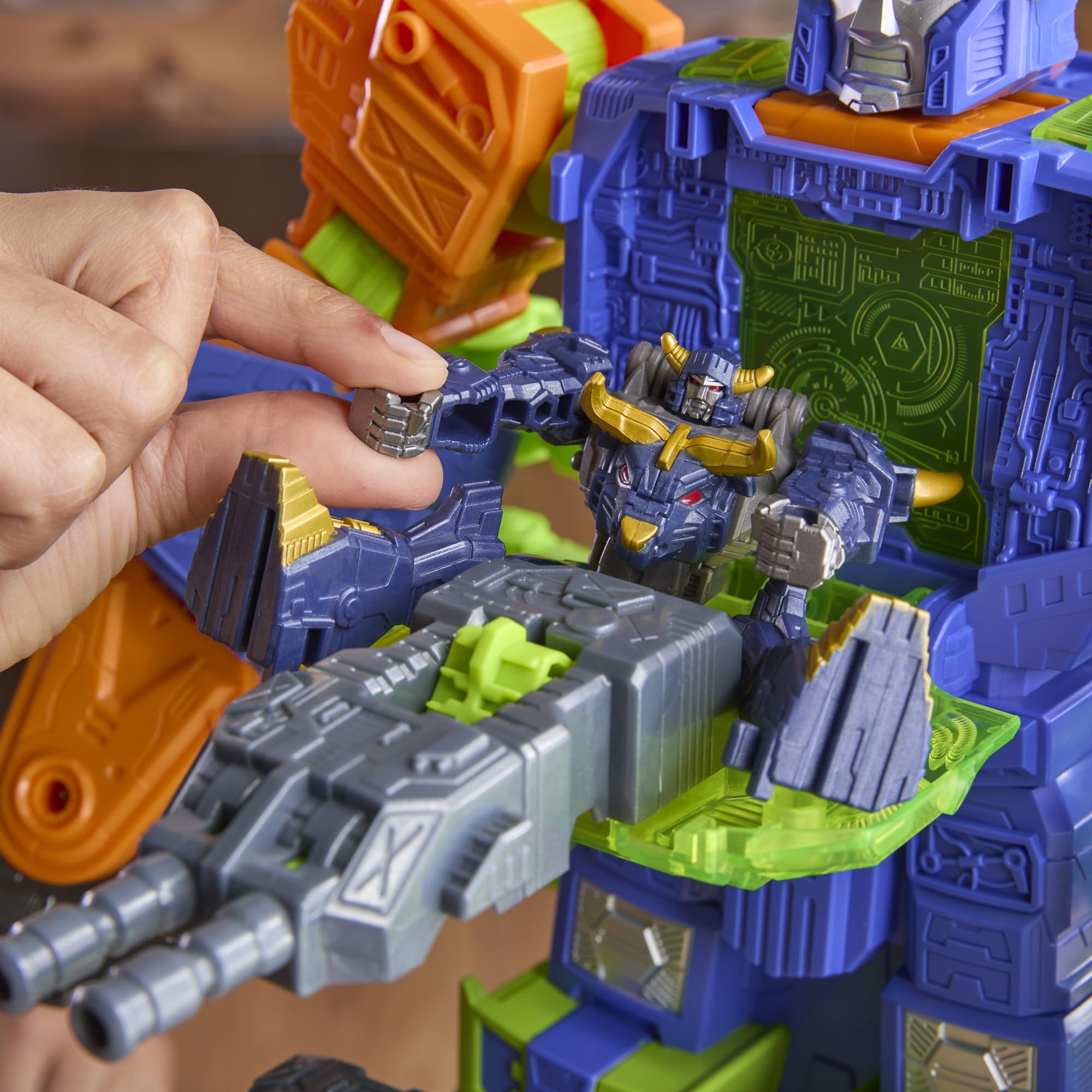 Zestaw bitewny z figurką Scorponoka z kolekcji Transformers CYBERWORLD