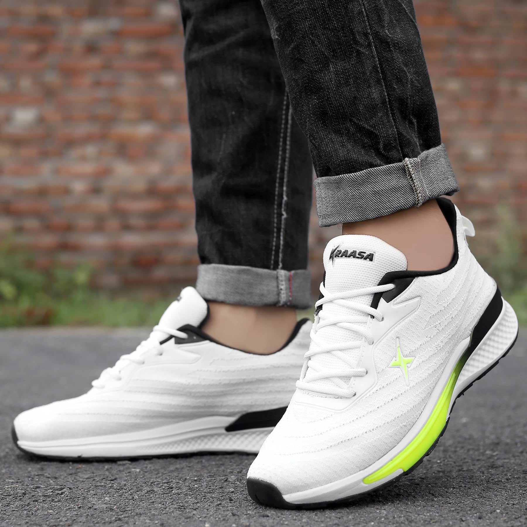 Kraasa Zapatillas de correr para hombre | Plantilla de EVA acolchada suave | Zapatos para caminar y gimnasio para hombre, White1, 10 UK