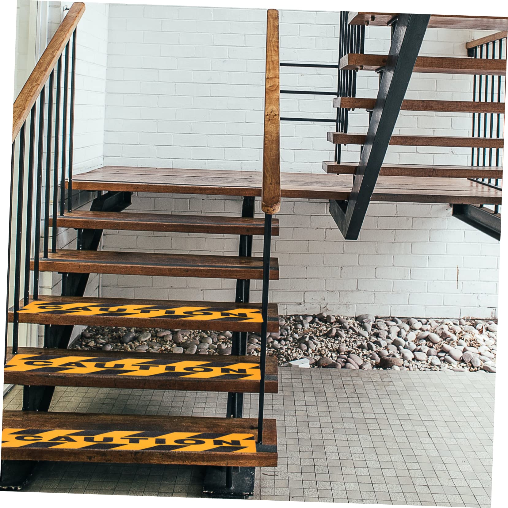 8pezzi Nastro Adesivo Antiscivolo Caution Strisce Di Sicurezza Per Scale e Camminamenti Facile Da Installare Alta Adesività Design e Resistente Per Superfici Lisce
