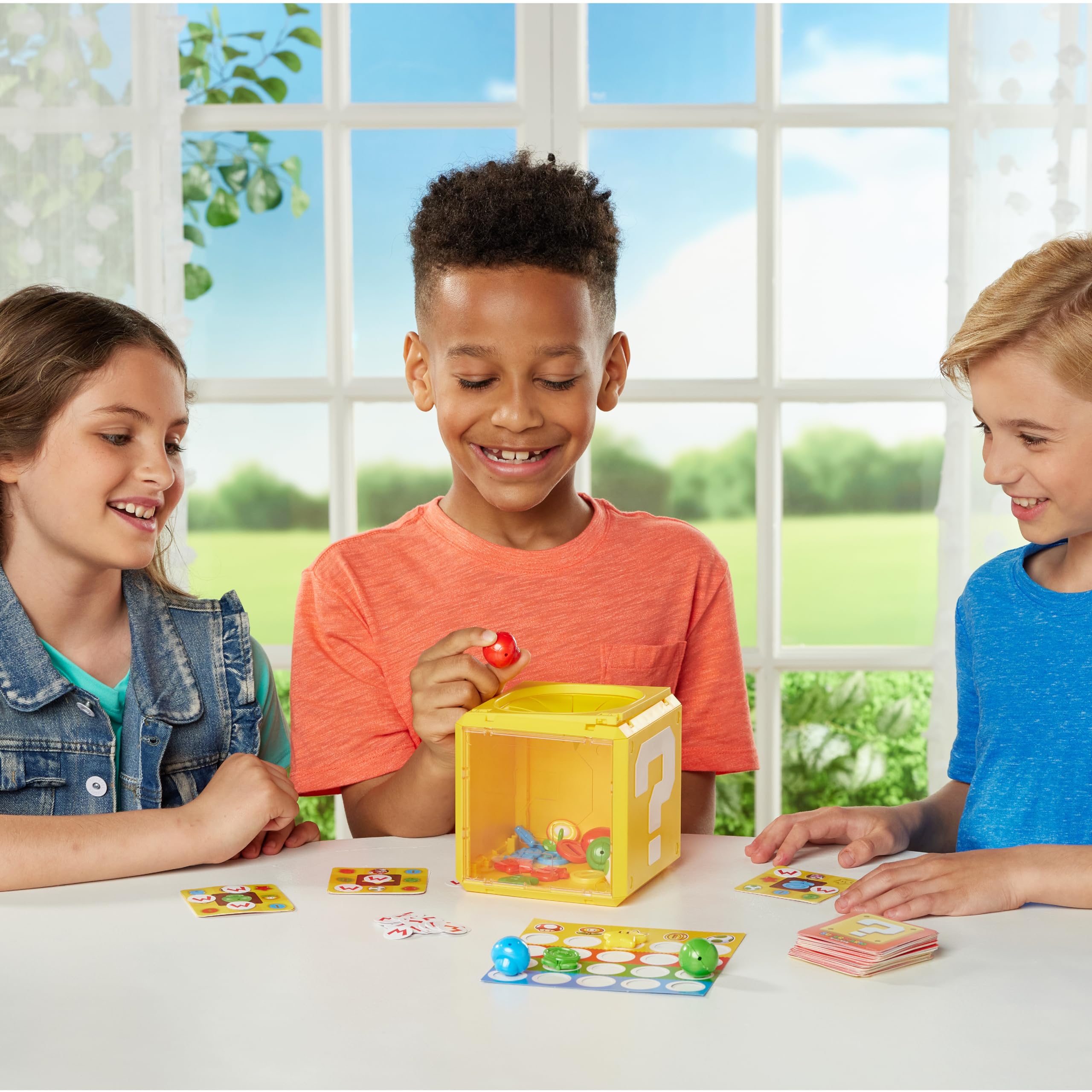 Super Mario Question Block Game - Epoch Games 7556, Multicoloured, 13 centimeters x 13 centimeters x 0.1 centimeters - Image 4