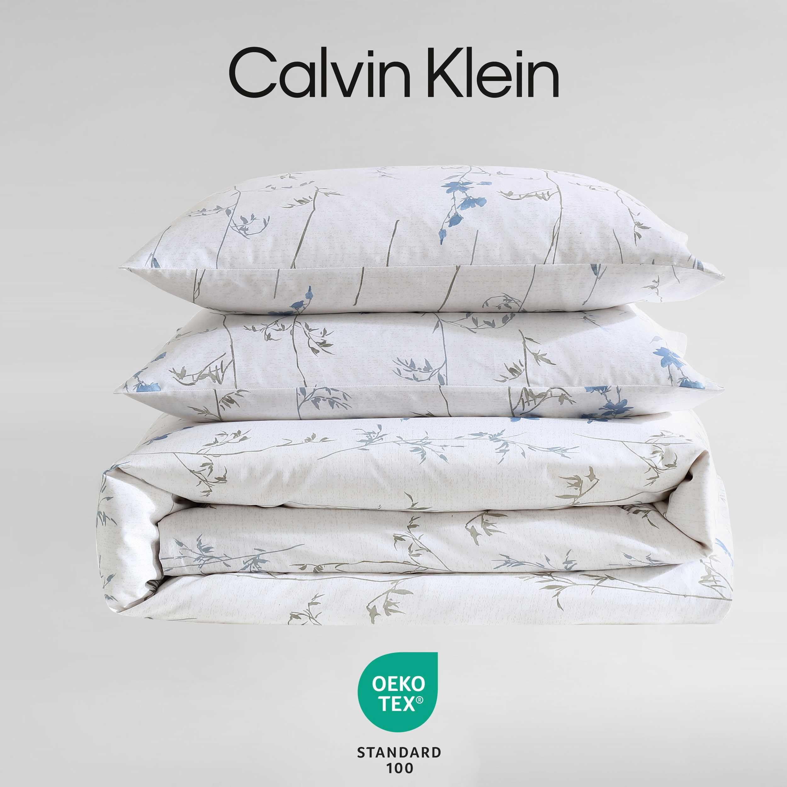 カルバンクライン　キングサイズ　布団カバー　デュベットカバー　花柄 Amazon｜Calvin Klein - キングサイズの掛け布団カバーセット、100