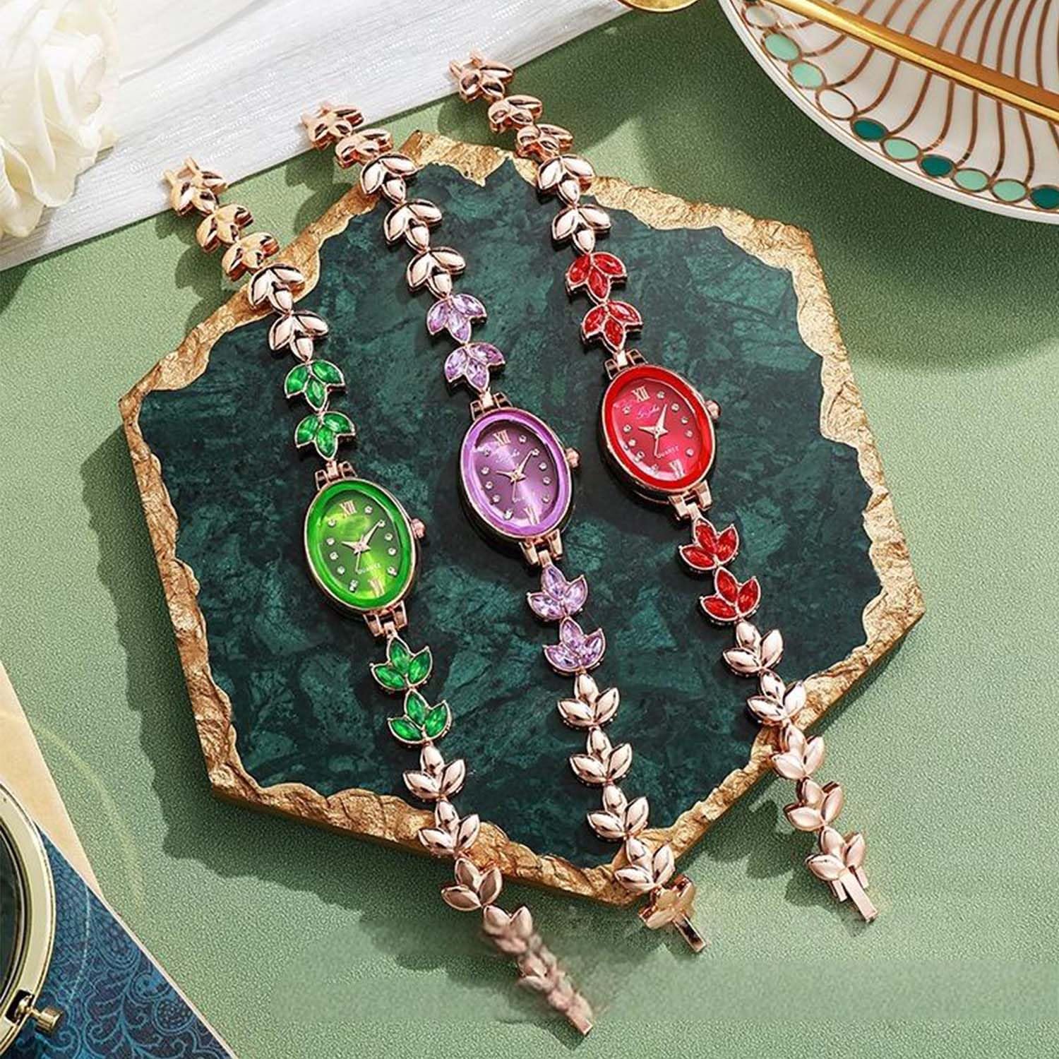 Orologio da donna con cinturino a forma di foglia